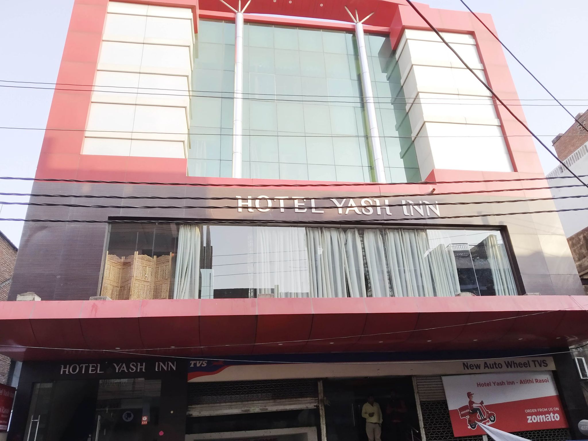 HOTEL YASH INN