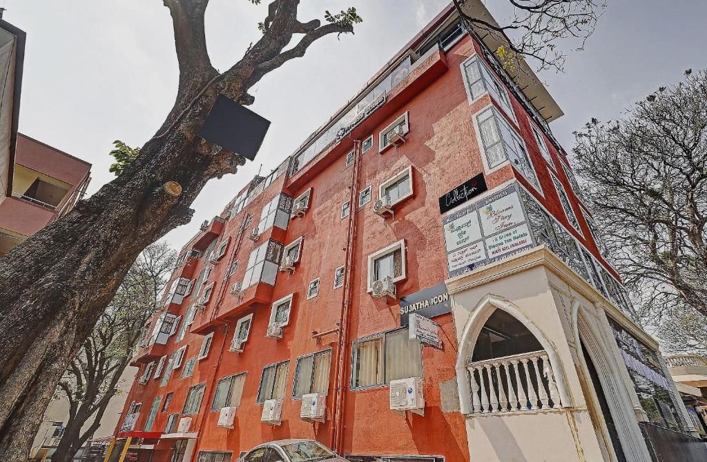 Blooms Stay Inn Near Snow City