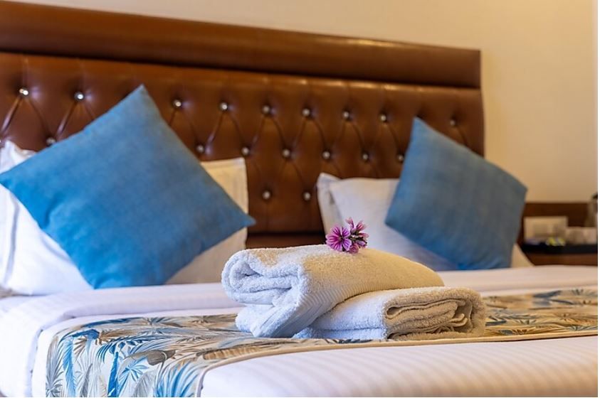 Himalayan Spurge Villa Deluxe Room With Hill View 5