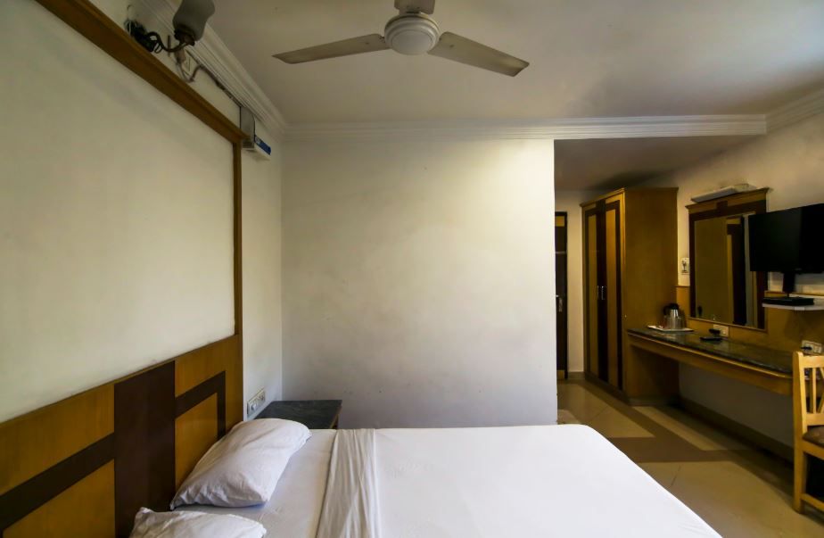 Sri Trupthi Comforts Standard Non AC Room 5