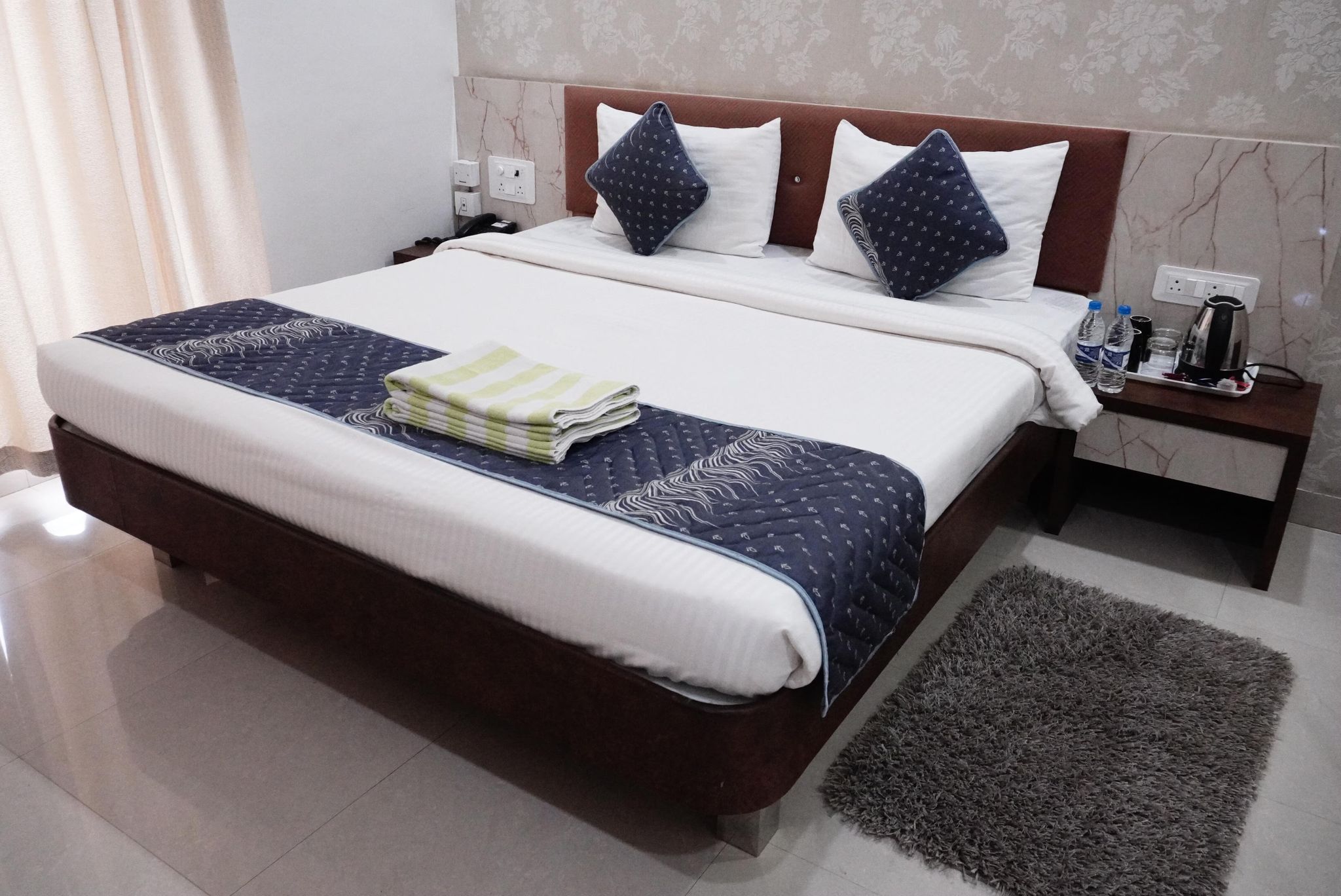 BULDANA URBAN RESIDENCY CLUB Deluxe Room 4
