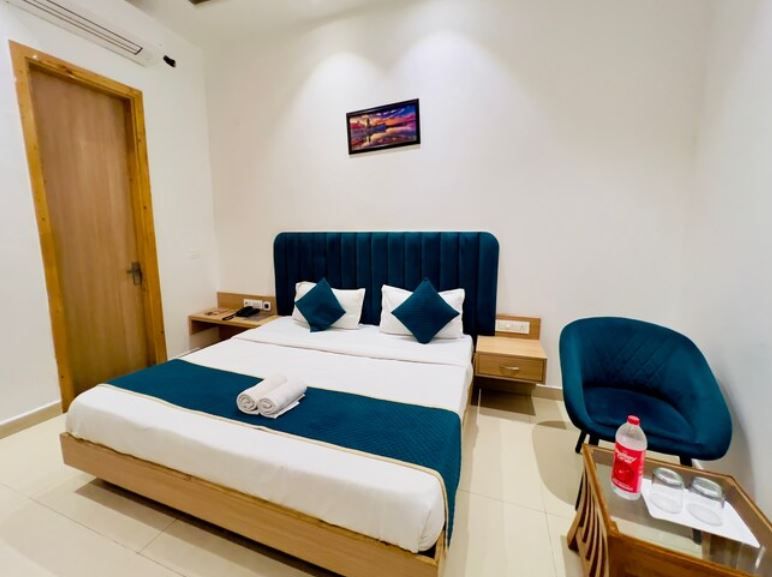 Hotel Diamond View Deluxe Room 2