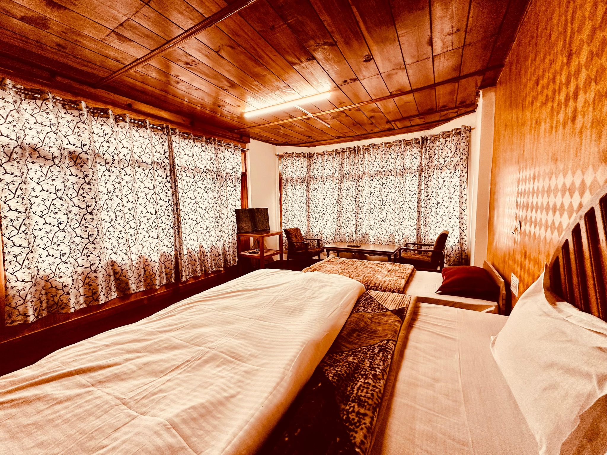 Super Deluxe Room