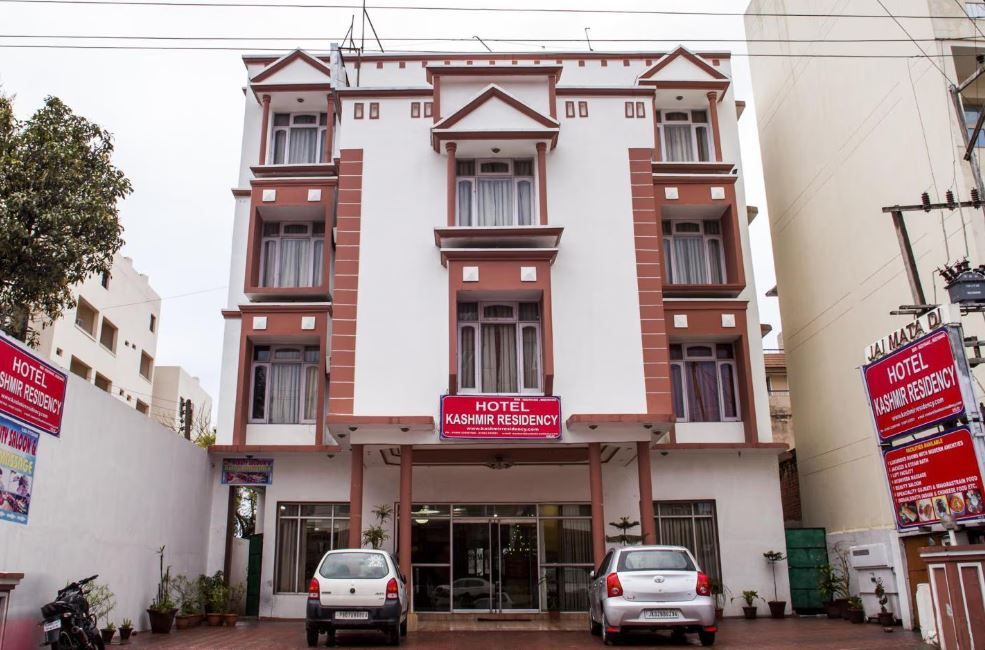Hotel Kashmir Residency by Maa Sukrala Hotels and Resorts
