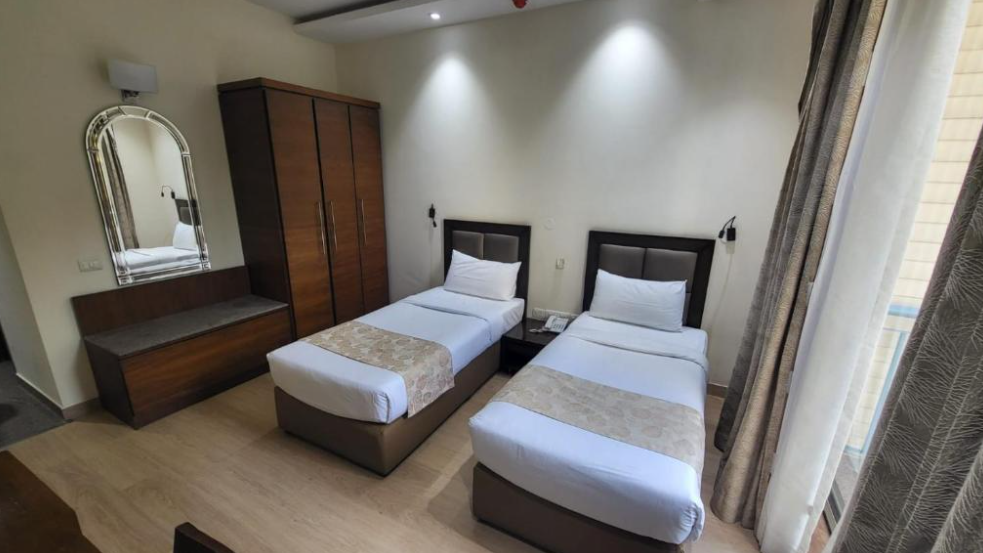 Deluxe Twin Room With Balcony
