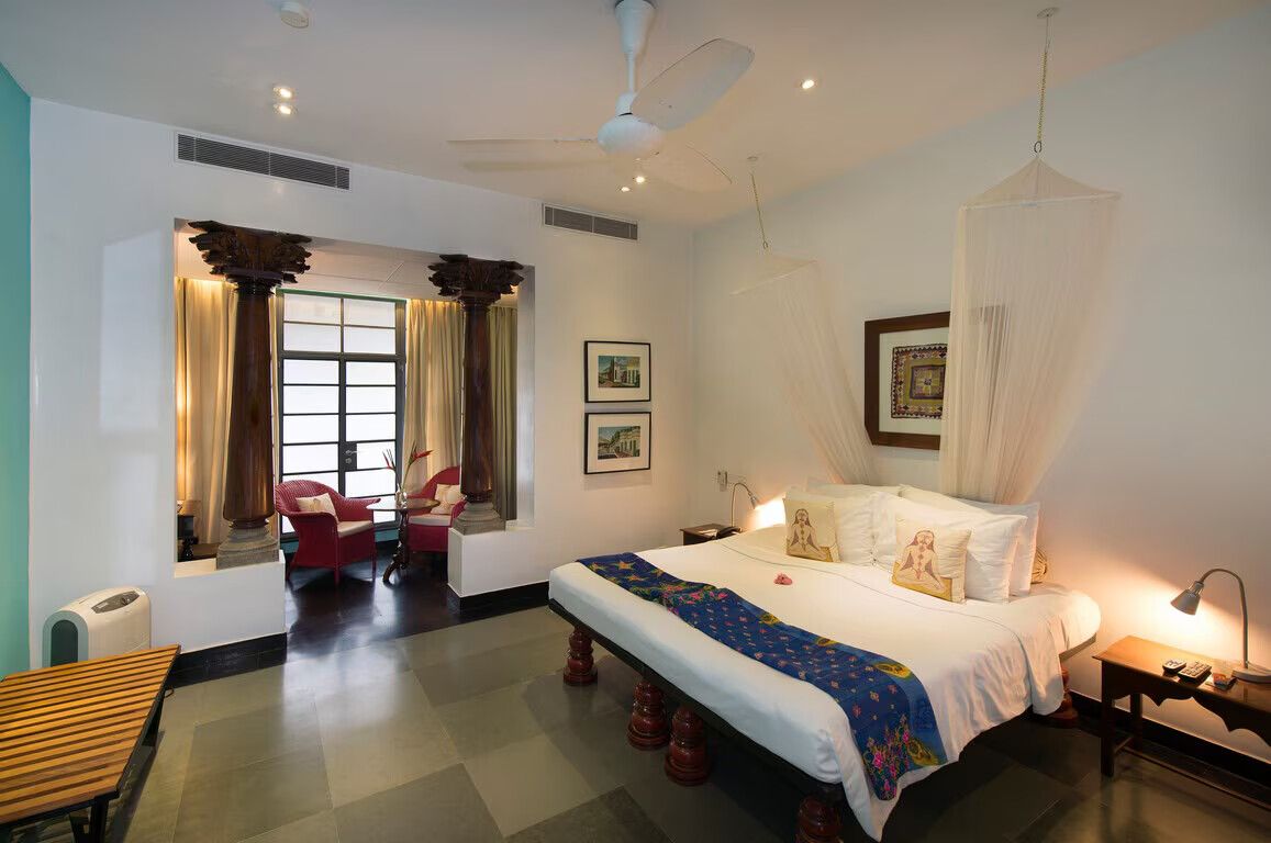 The Malabar House, Fort Kochi Deluxe Room with Bathtub 4