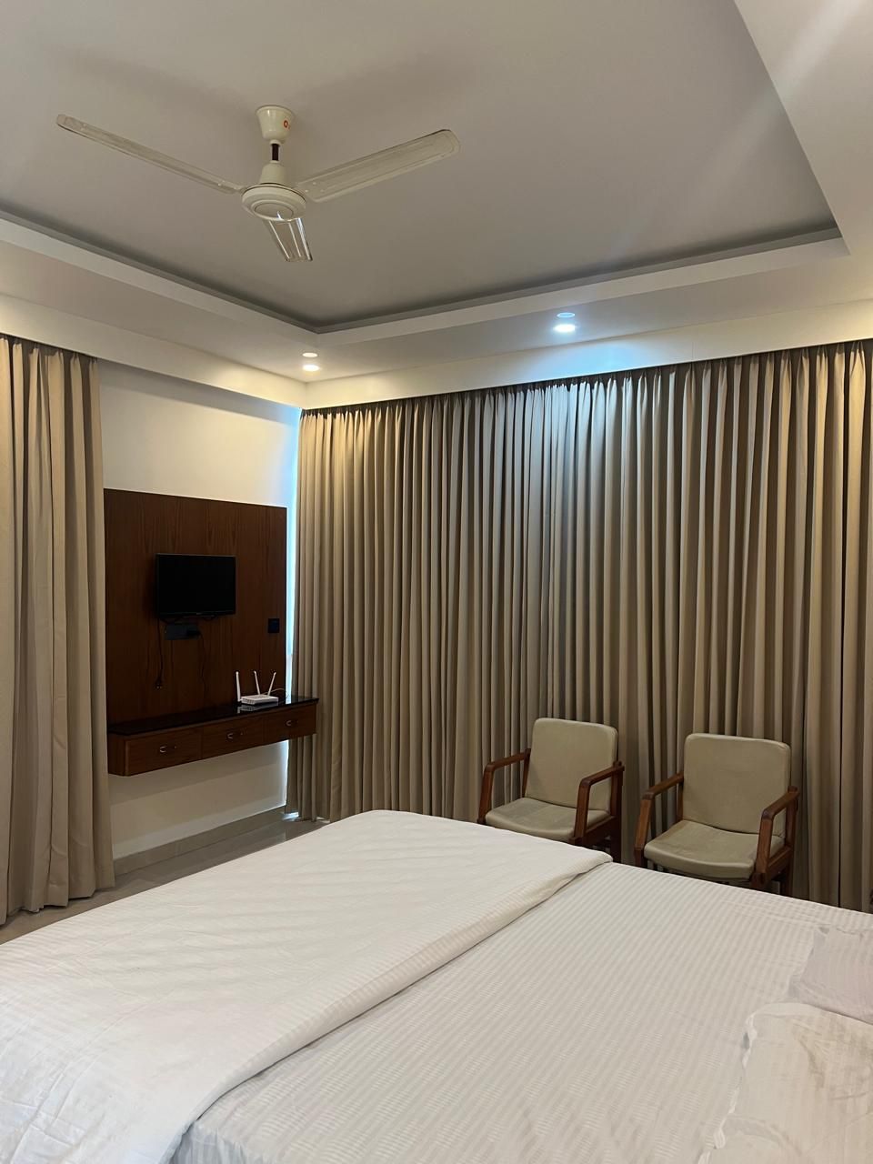 Deluxe Room with Balcony