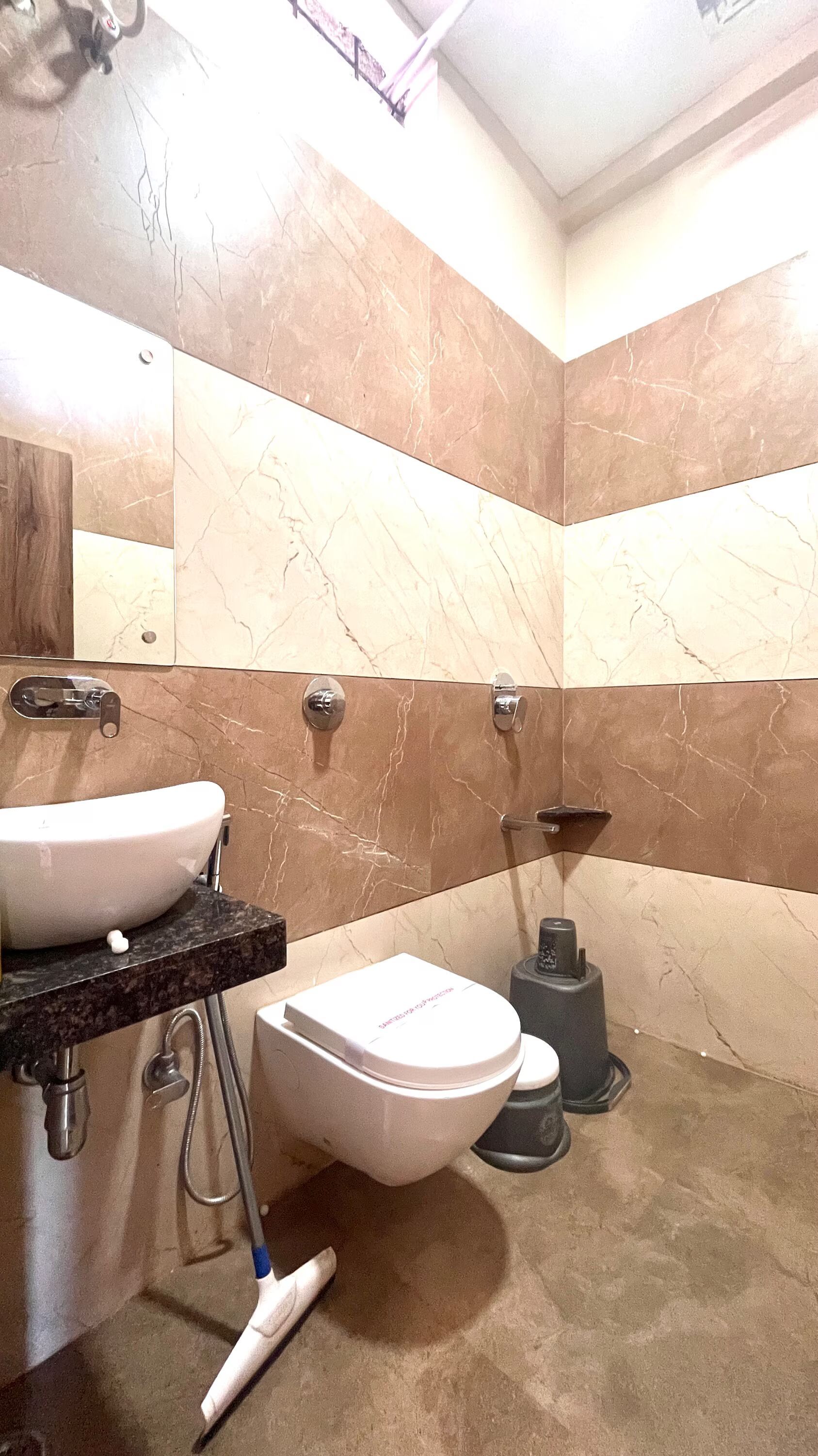  BABBA KI BAADI AC Super Deluxe Room 2