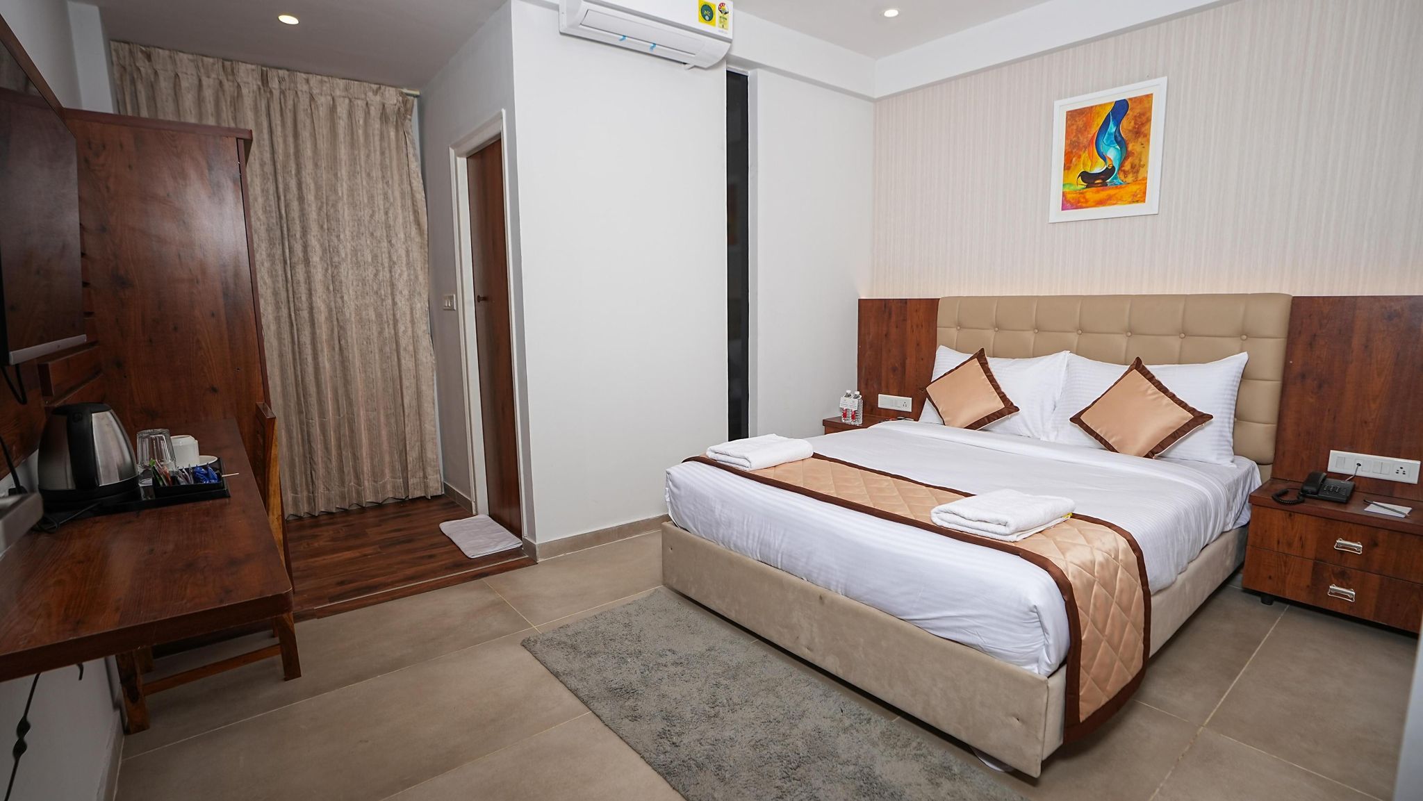 Executive Room