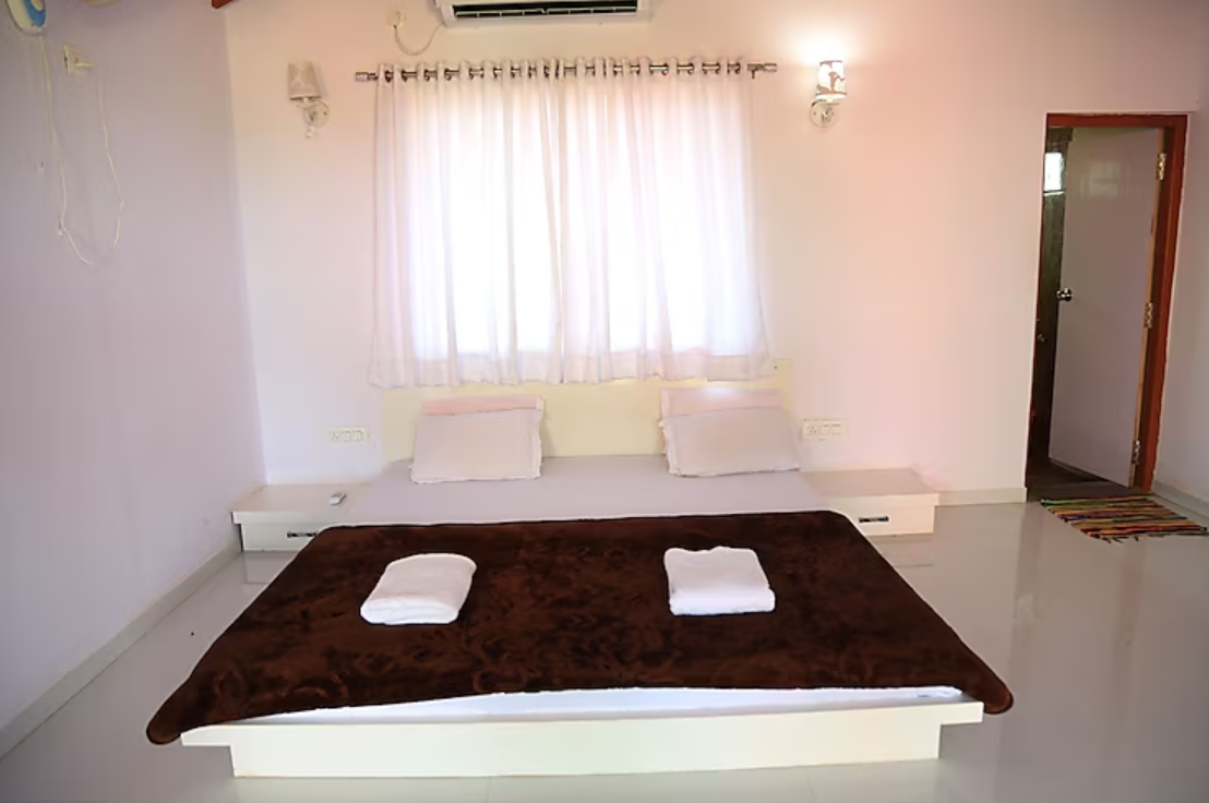 Rajwadi Suite Room with private balcony