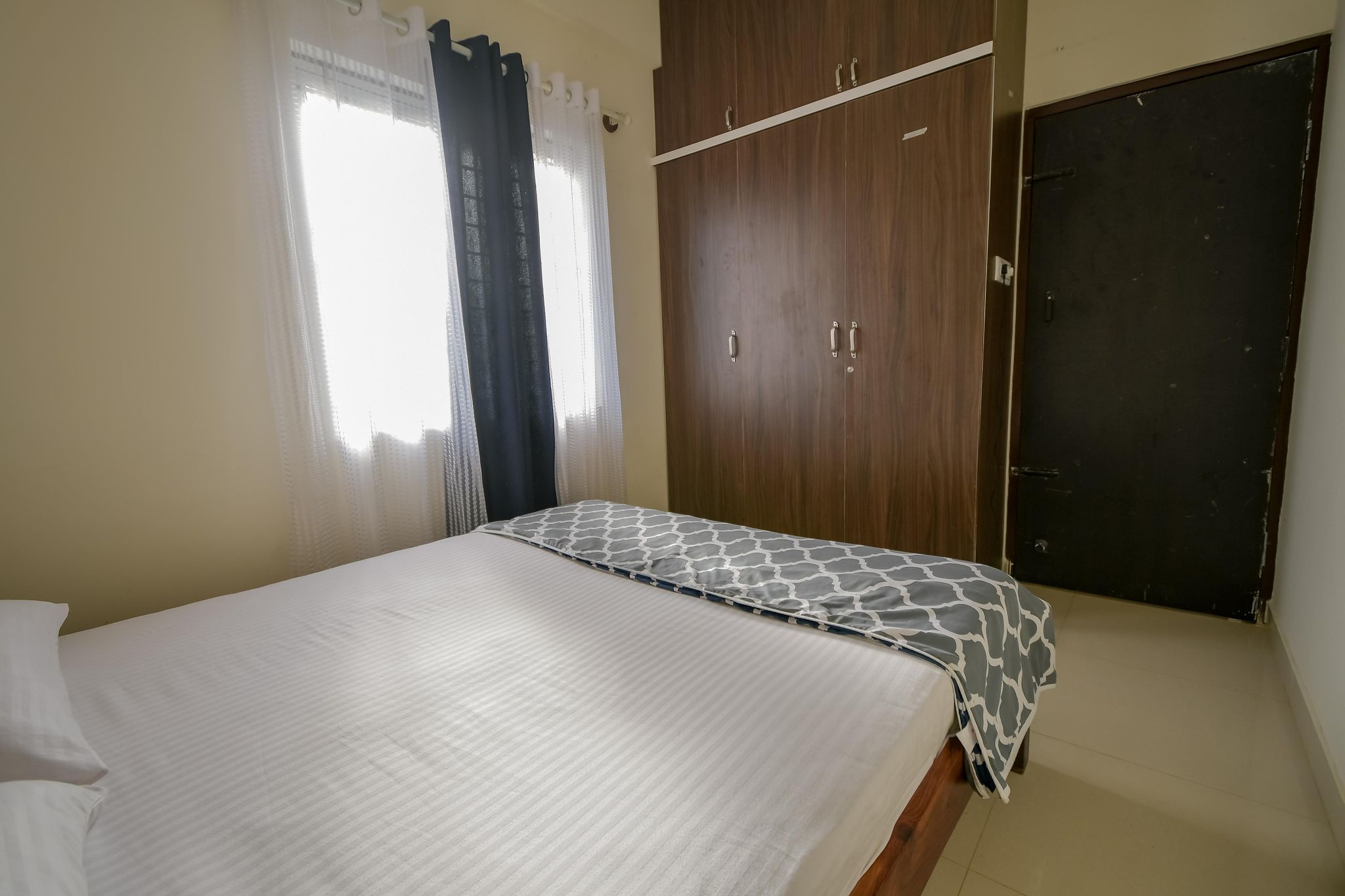 HomeSlice Sarjapur - 1BHK Serviced Apartments Standard 1BHK with Balcony 3