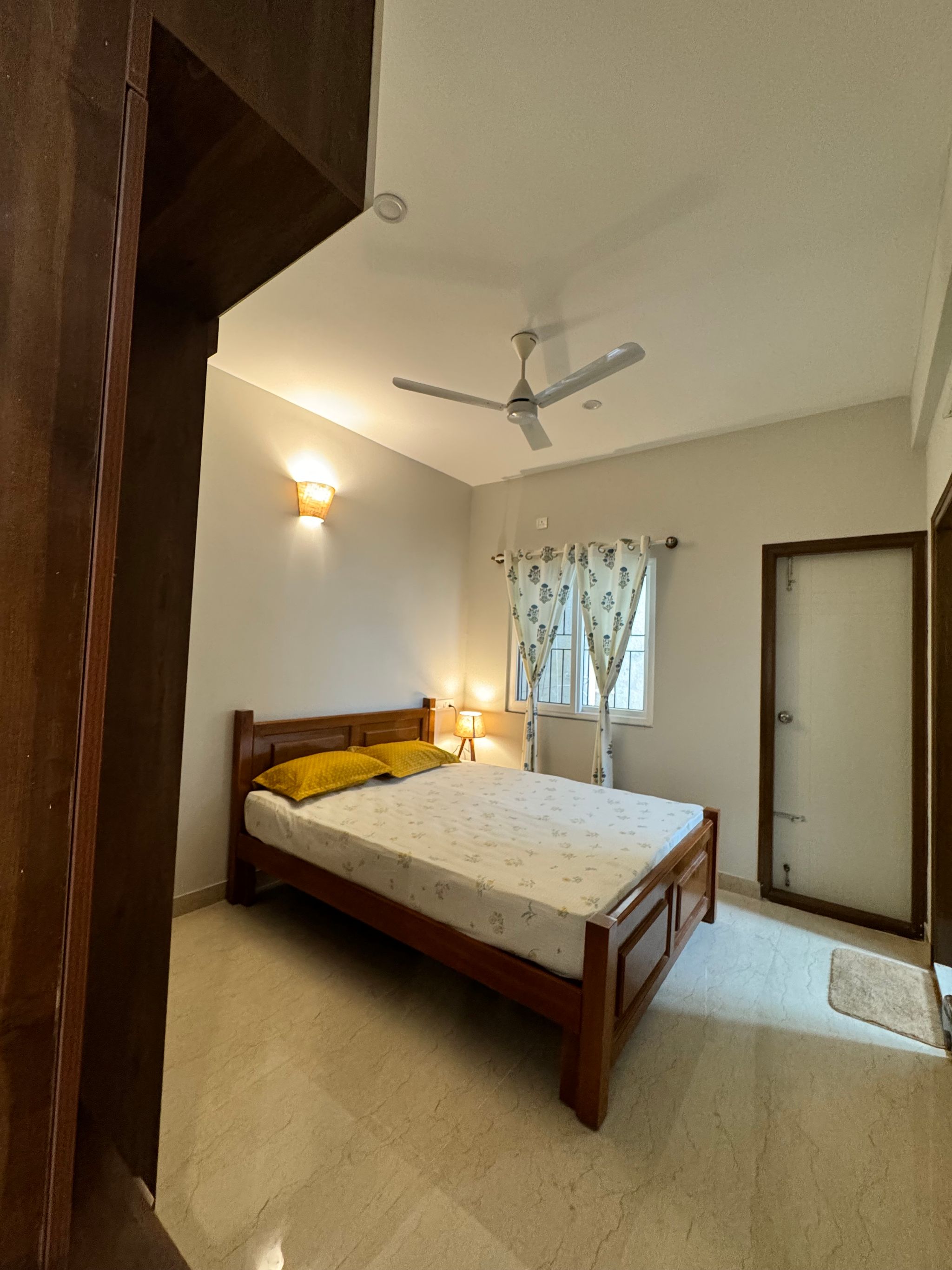 Superior One-Bedroom Apartment