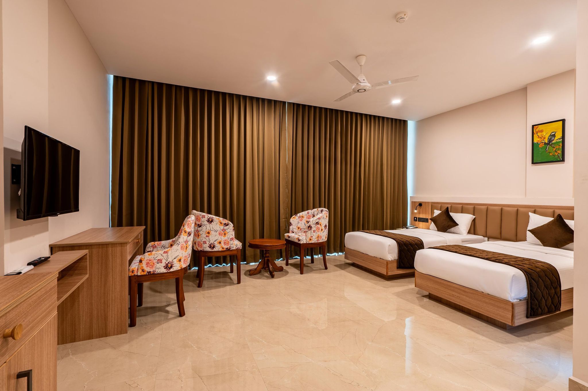 Deluxe Room AC