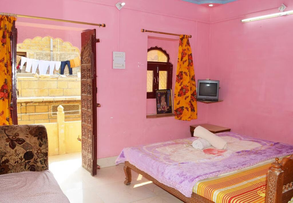 Hotel Nutella Jaisalmer Deluxe room  2