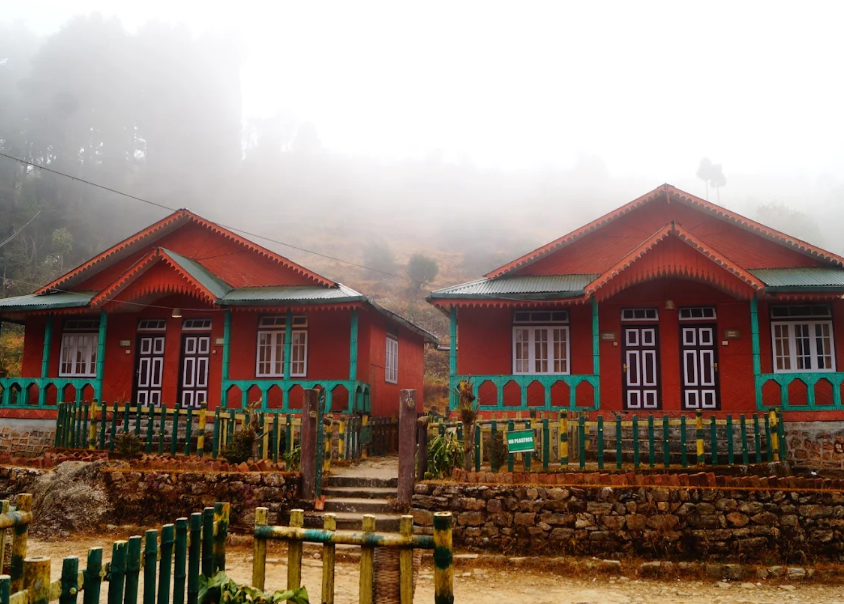 Humro Home Roman Homestay