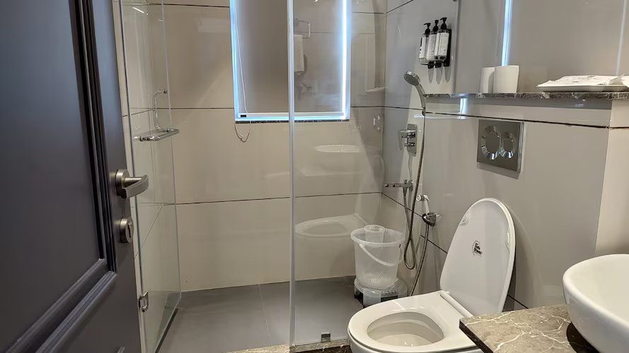 Sita Royal Lakside Chalet Standard Ac room With Balcony 3