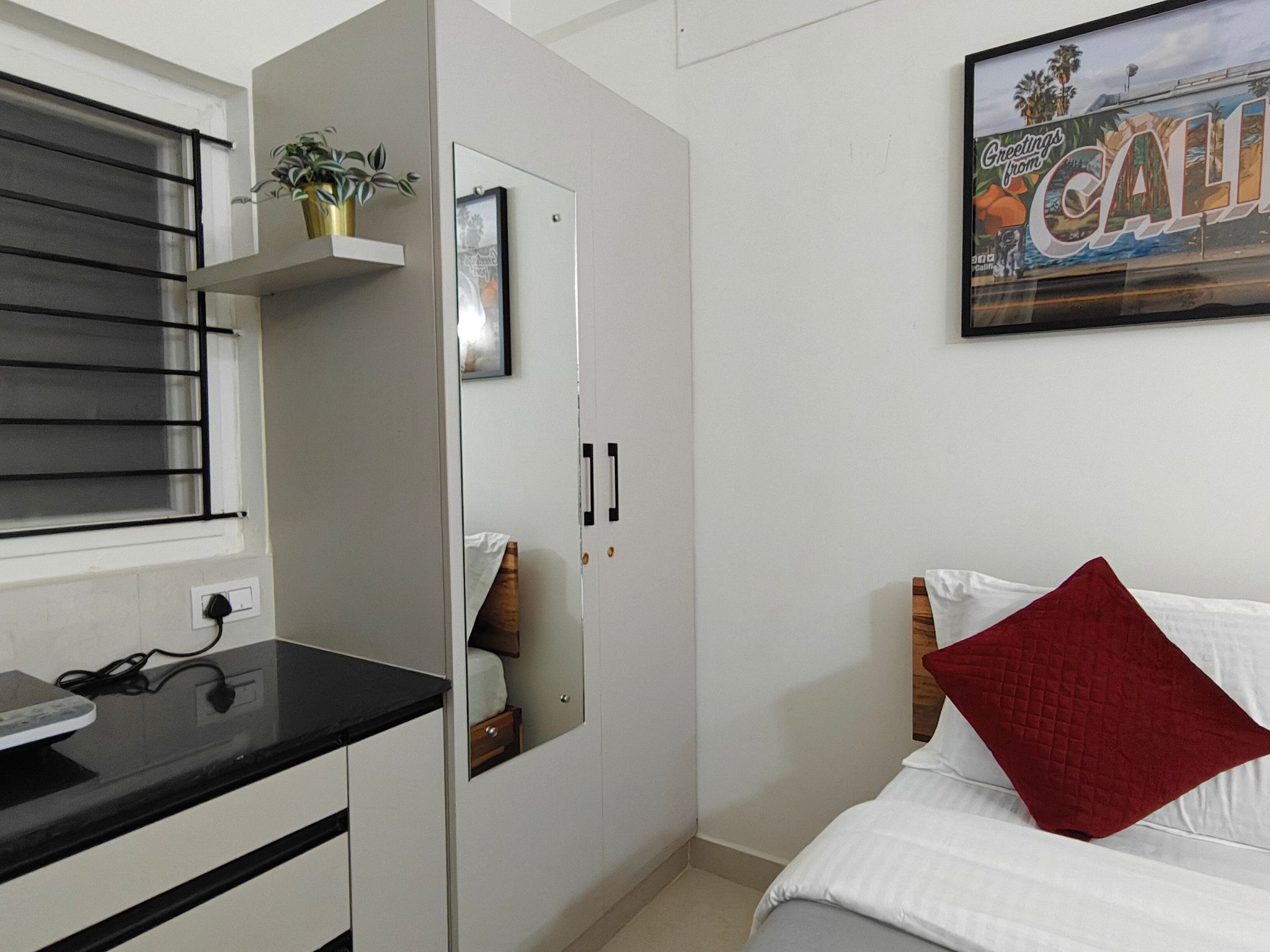 3 Home Tales by Tipiverse, Brookefield Room (Non AC) with Kitchen & Balcony 3