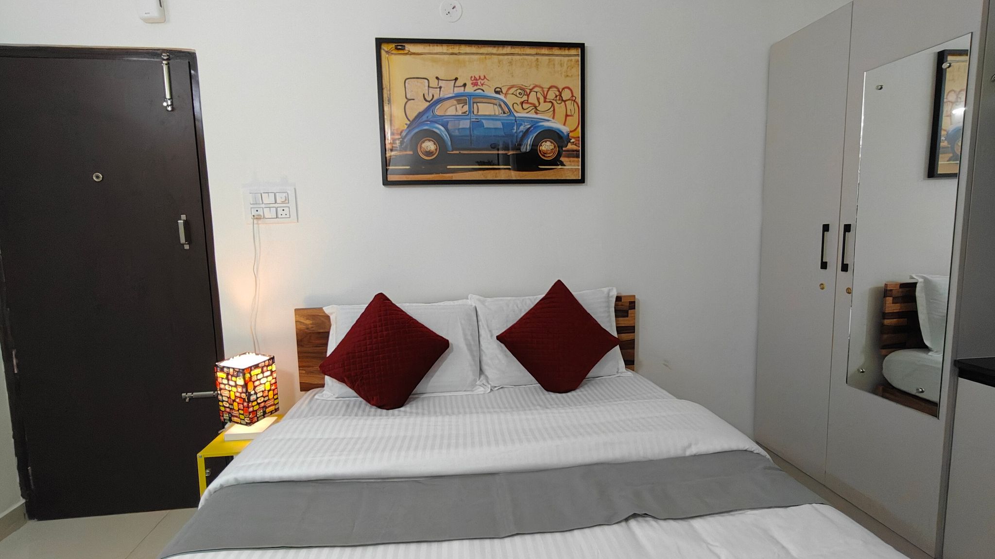 Room (AC) with Kitchen & Balcony