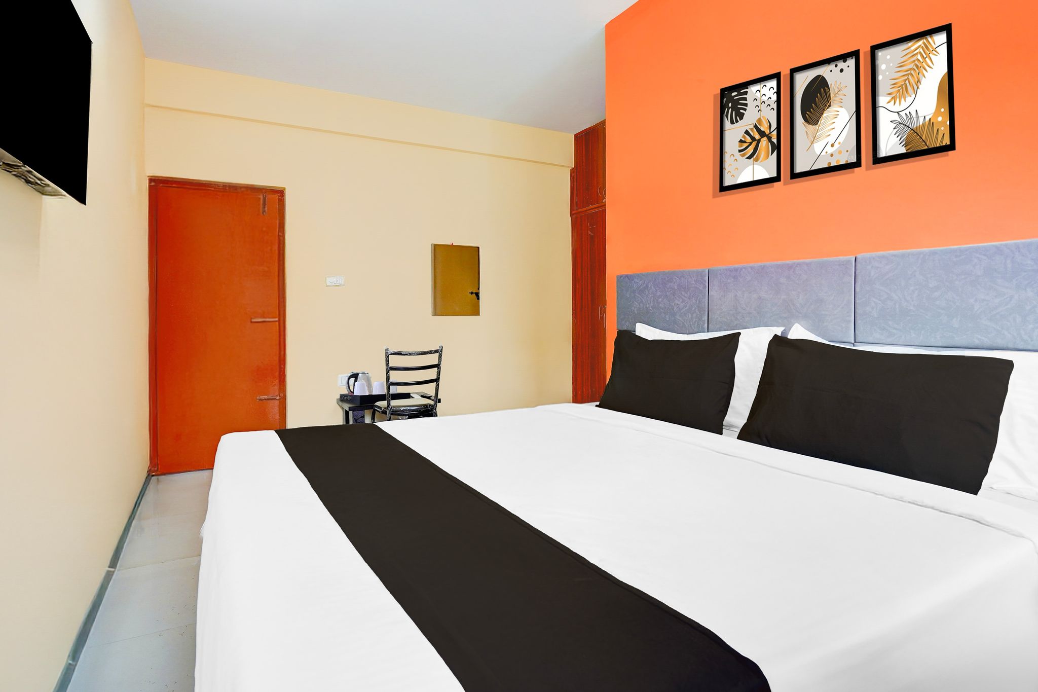 Collection O Electronic City Classic 3