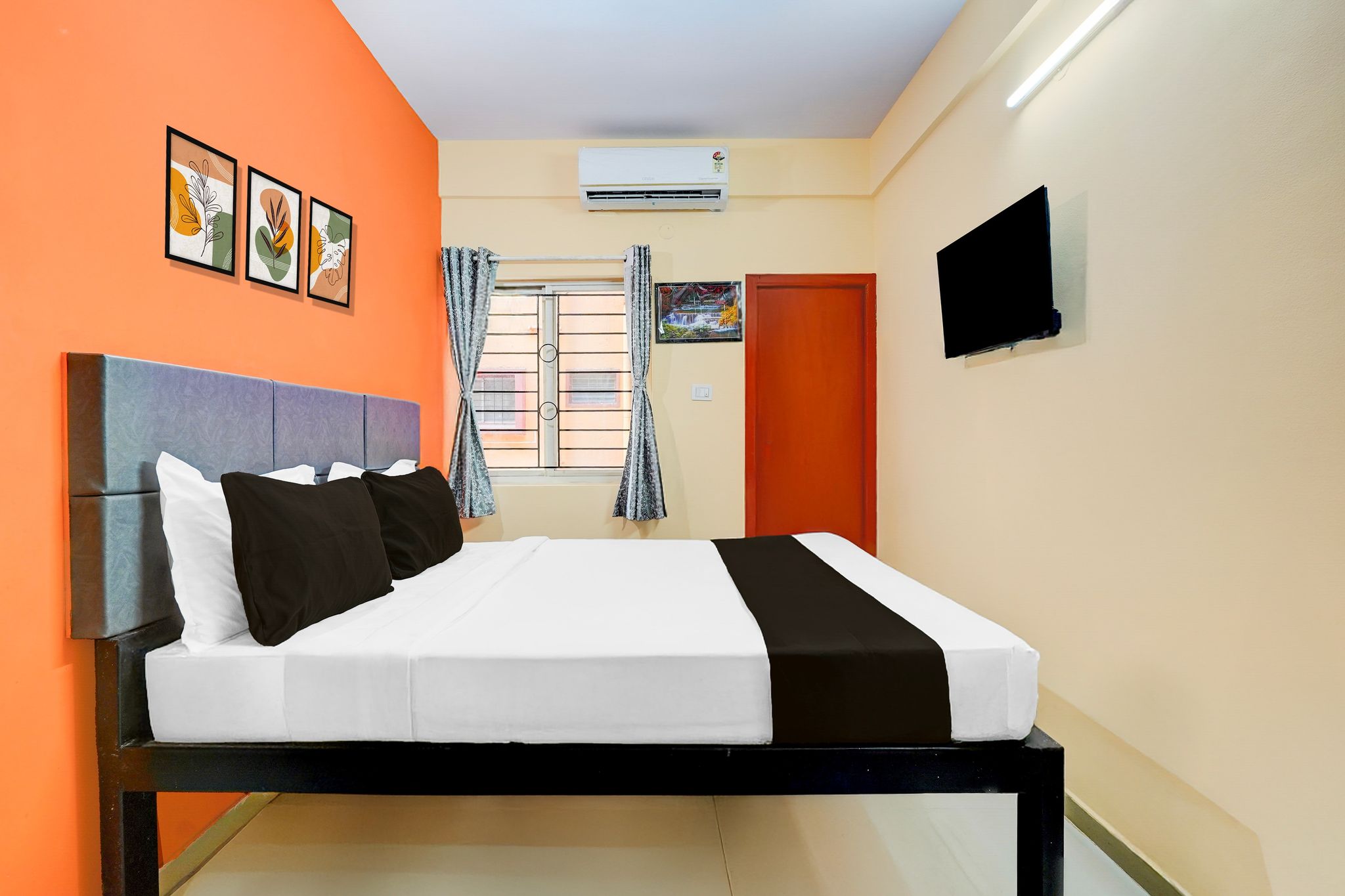 Collection O Electronic City Classic 6