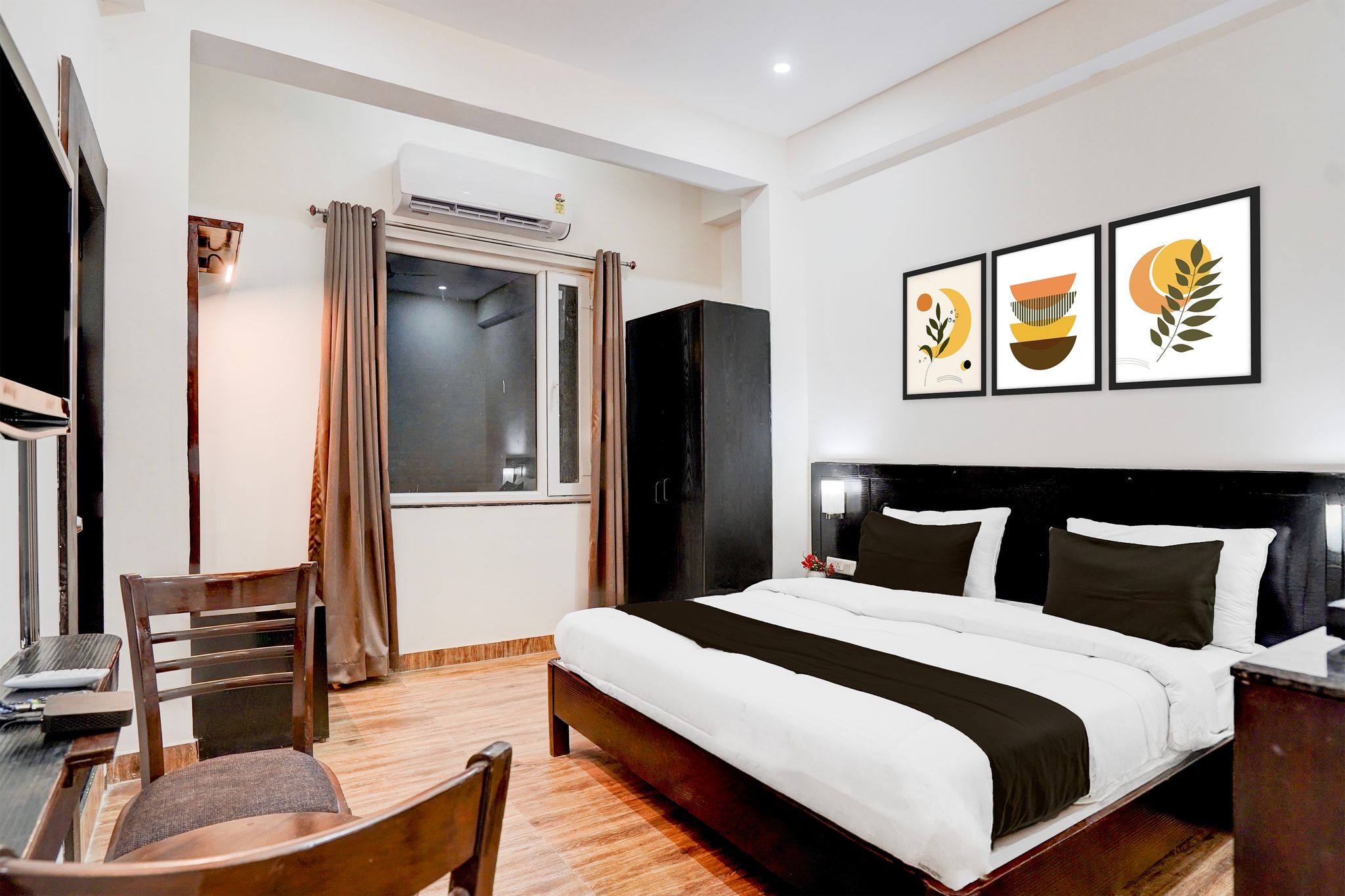 Palette Hotel and Resort Sarnath Temple Classic 12