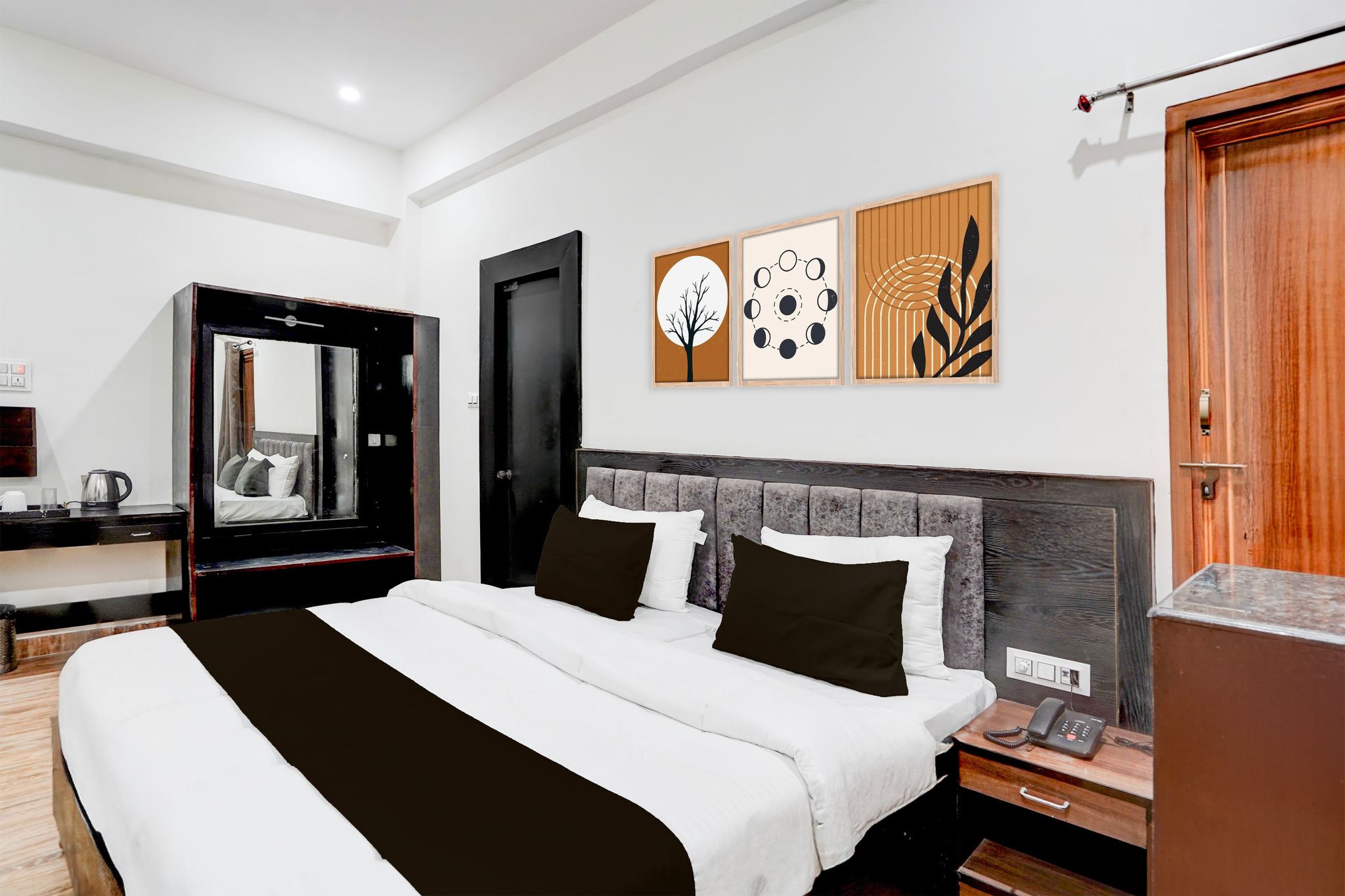 Palette Hotel and Resort Sarnath Temple Classic 7