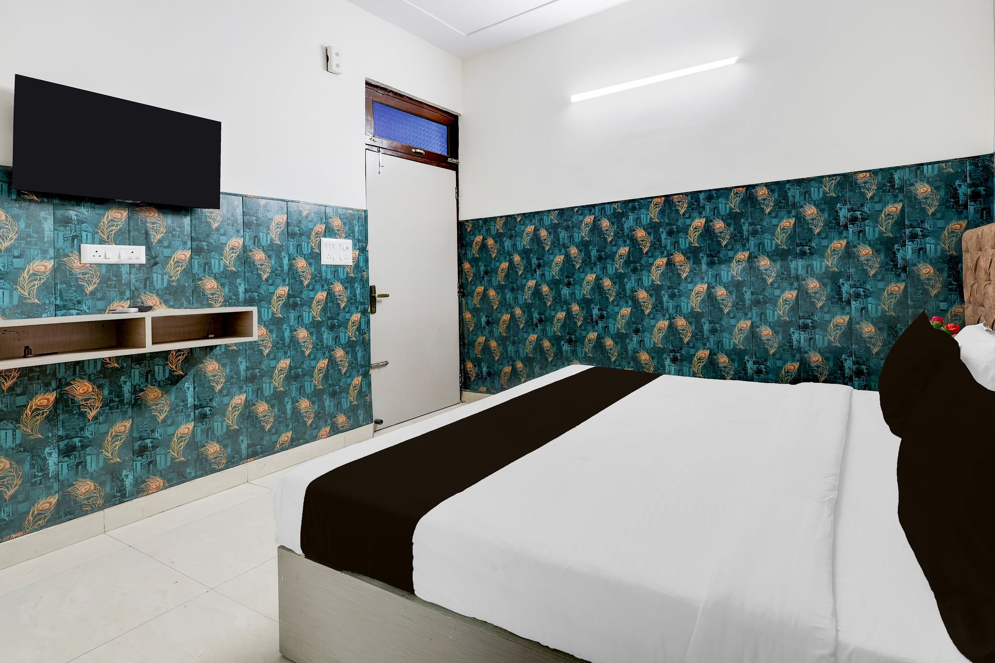 Hotel O Noida Electronic City Metro Station Classic