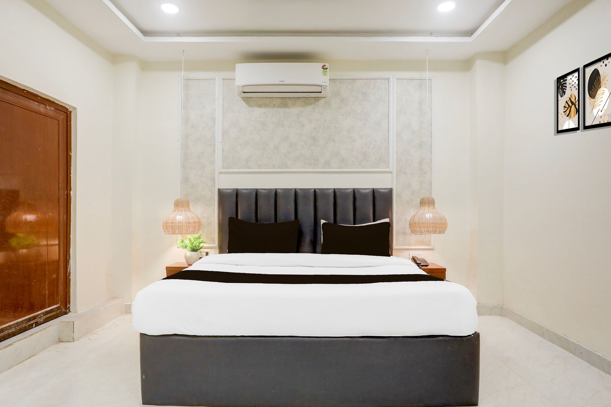 Collection O Tagore Town Prayagraj Formerly Heritage Tagore Classic 12