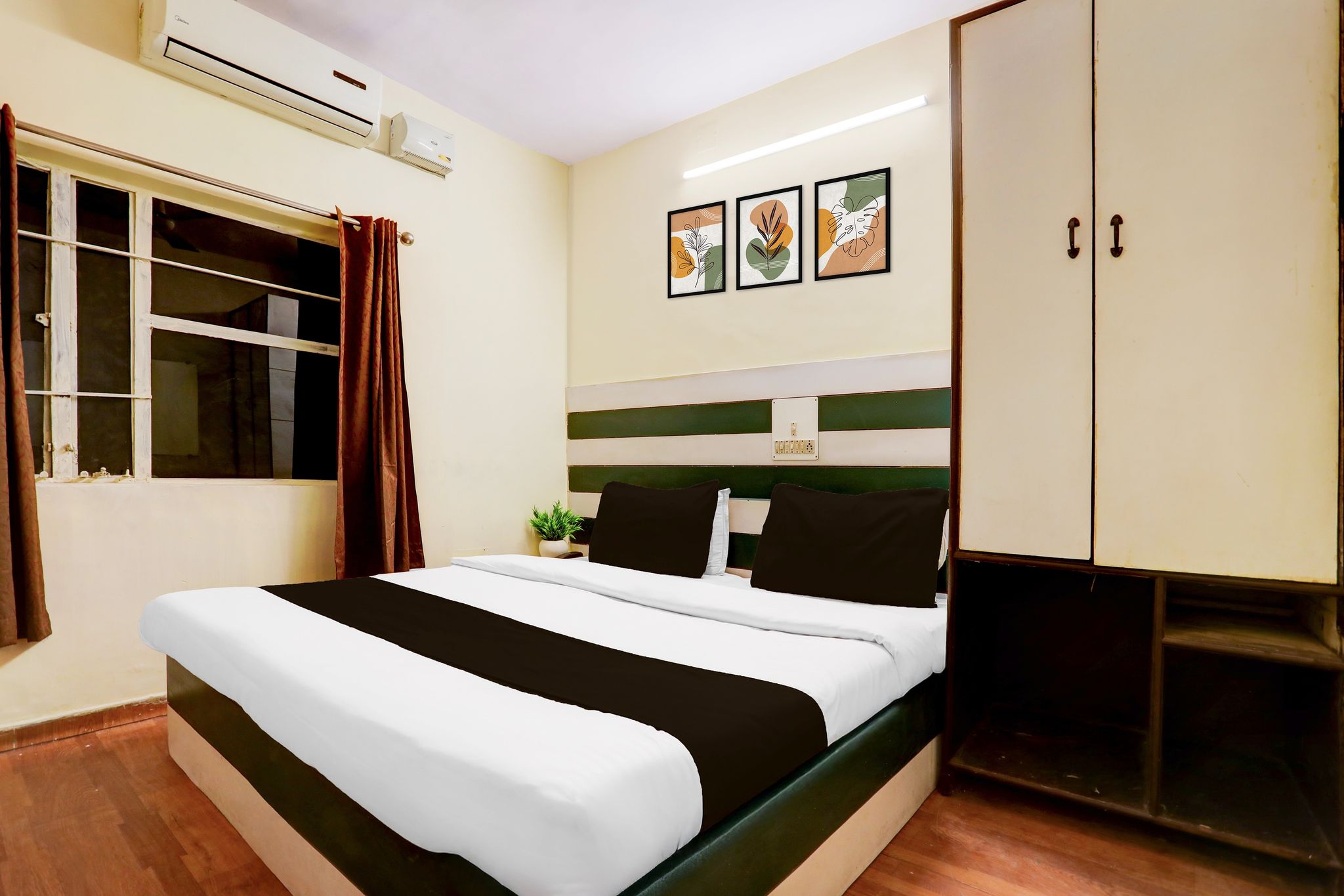 Collection O Lashkar Gwalior formerly Hotel Banjara Classic 4