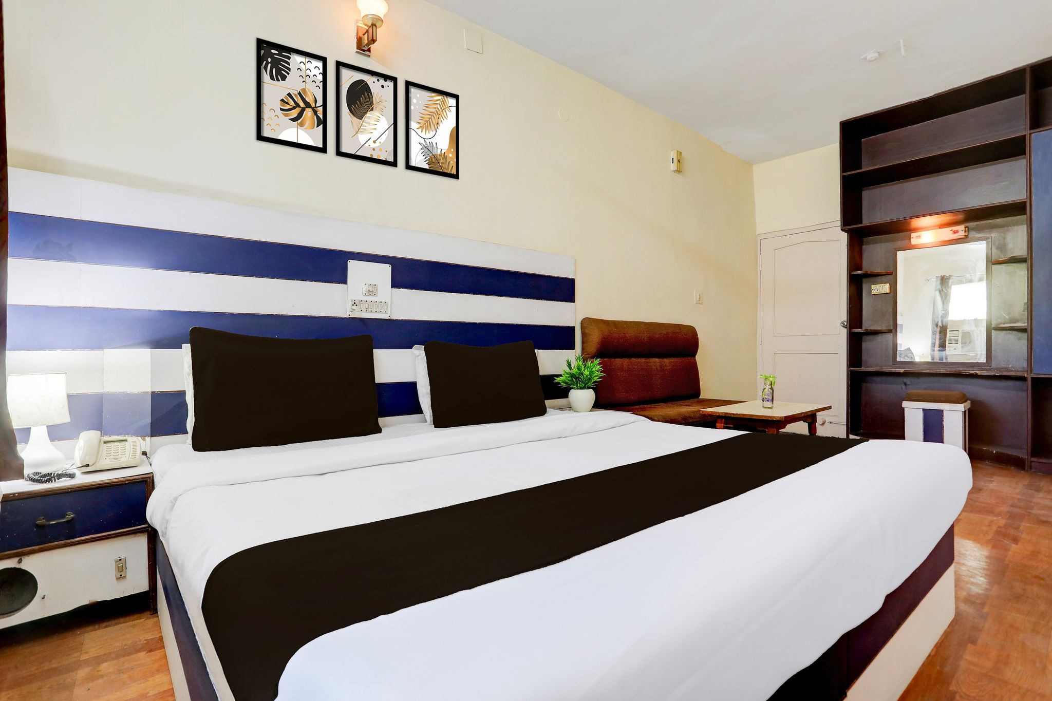 Collection O Lashkar Gwalior formerly Hotel Banjara Classic 7