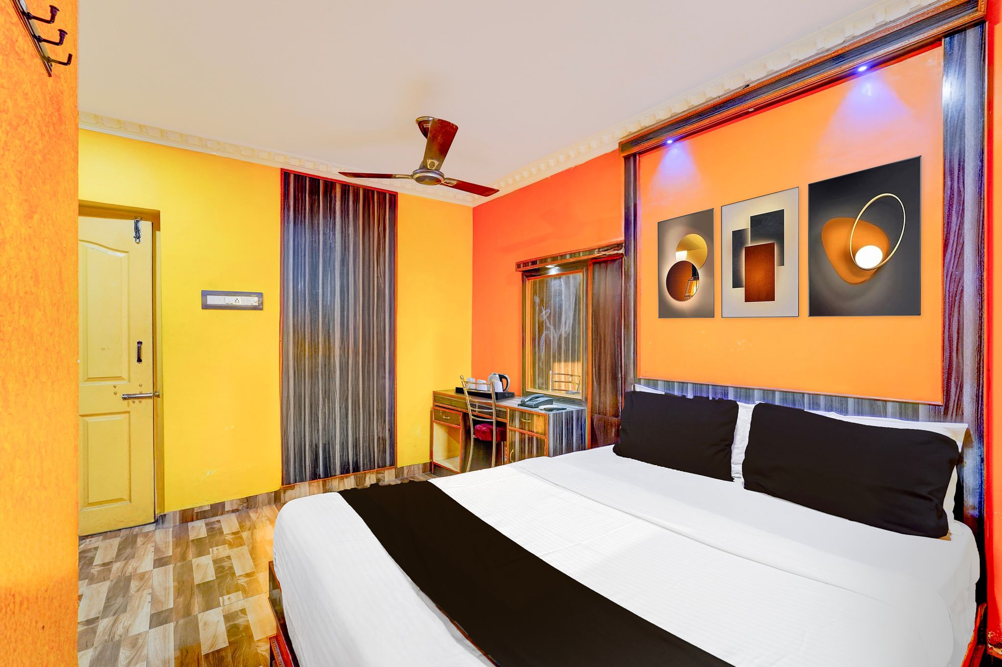 Super Collection O Karnampet Gate Formerly KVS Residency Classic 10