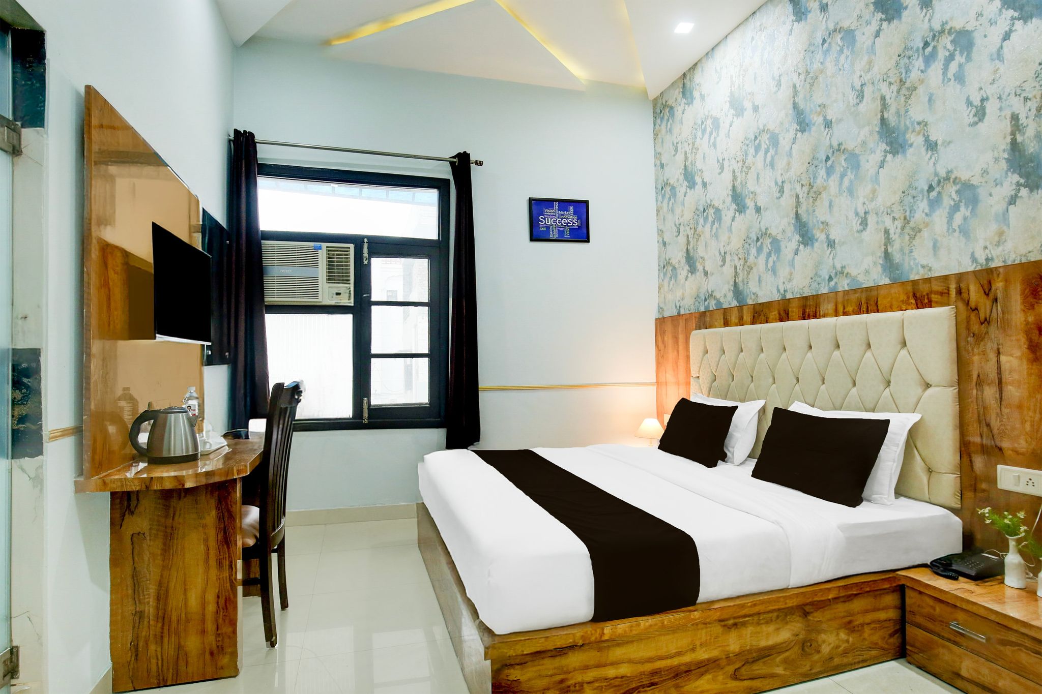 Super Collection O Ishwar Nagar Near Golden Temple Formerly Chahal Residency Deluxe 9