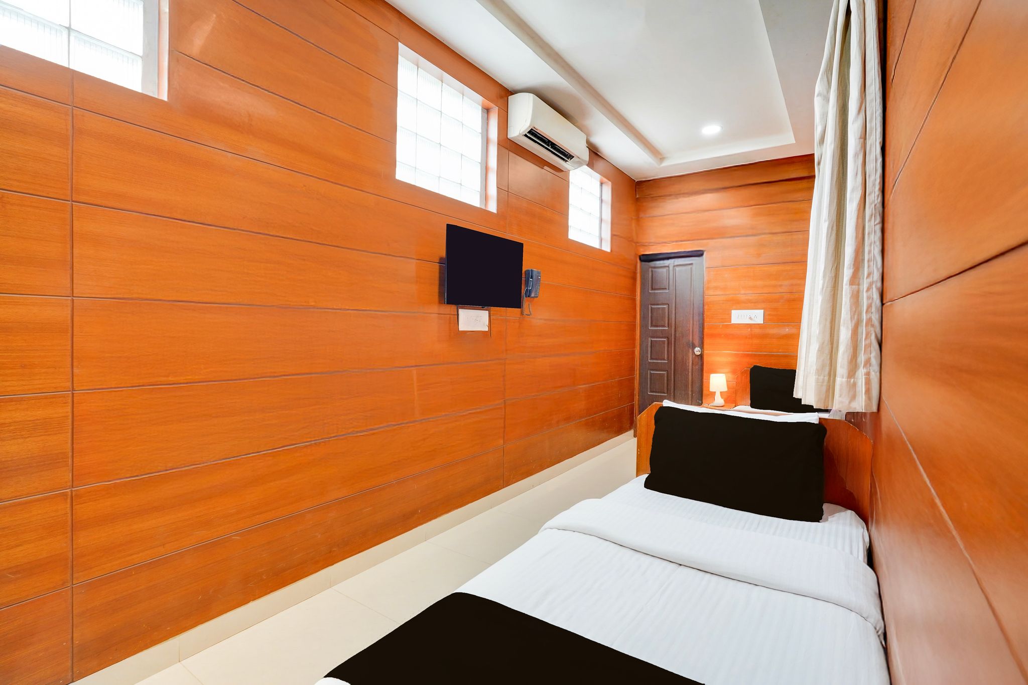 Collection O Kalyan Nagar Bangalore Classic 9