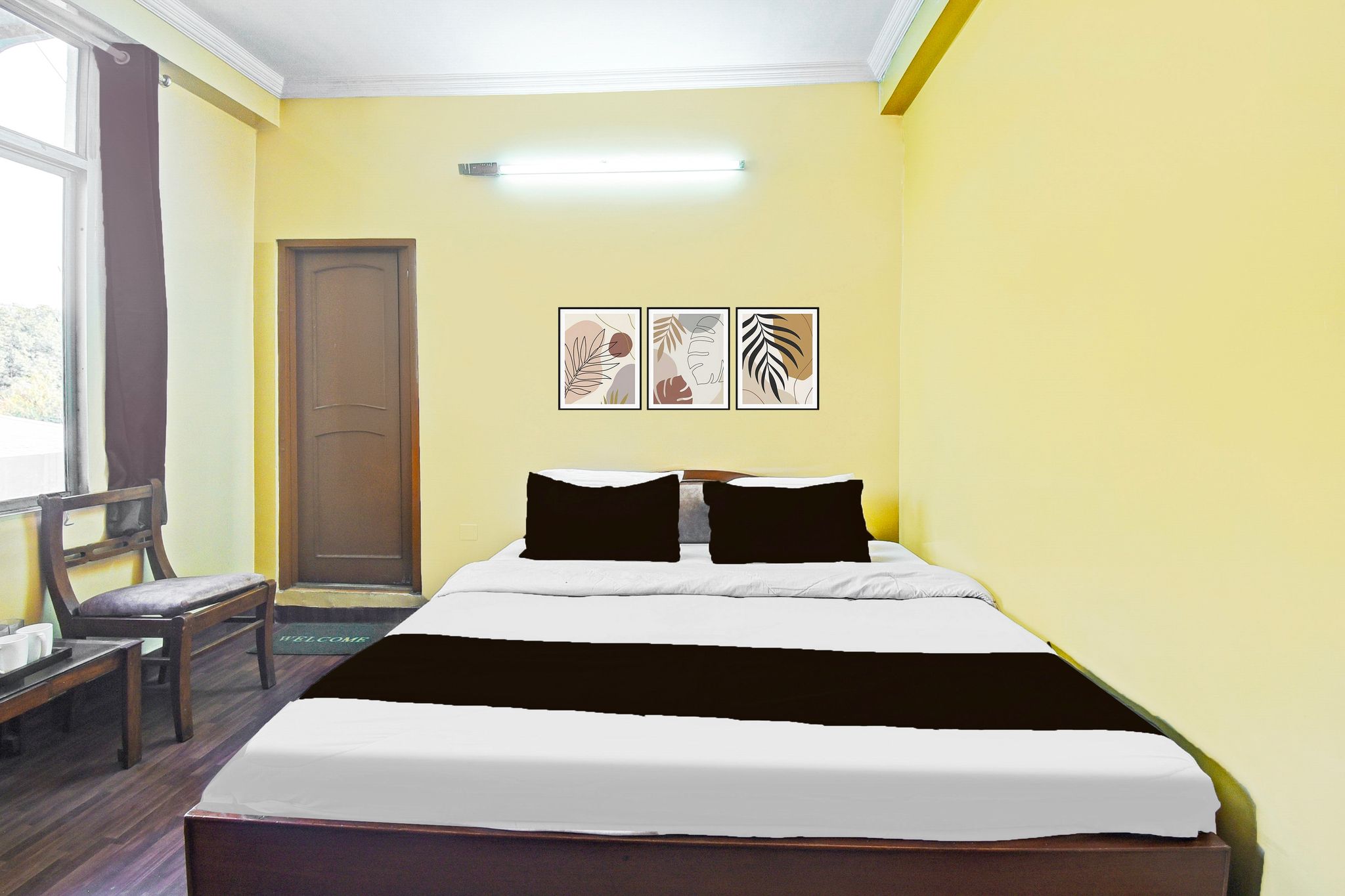 Super Collection O Hathroi Market Near Dhuleshwar Garden Formerly Hotel Rishi Classic 13