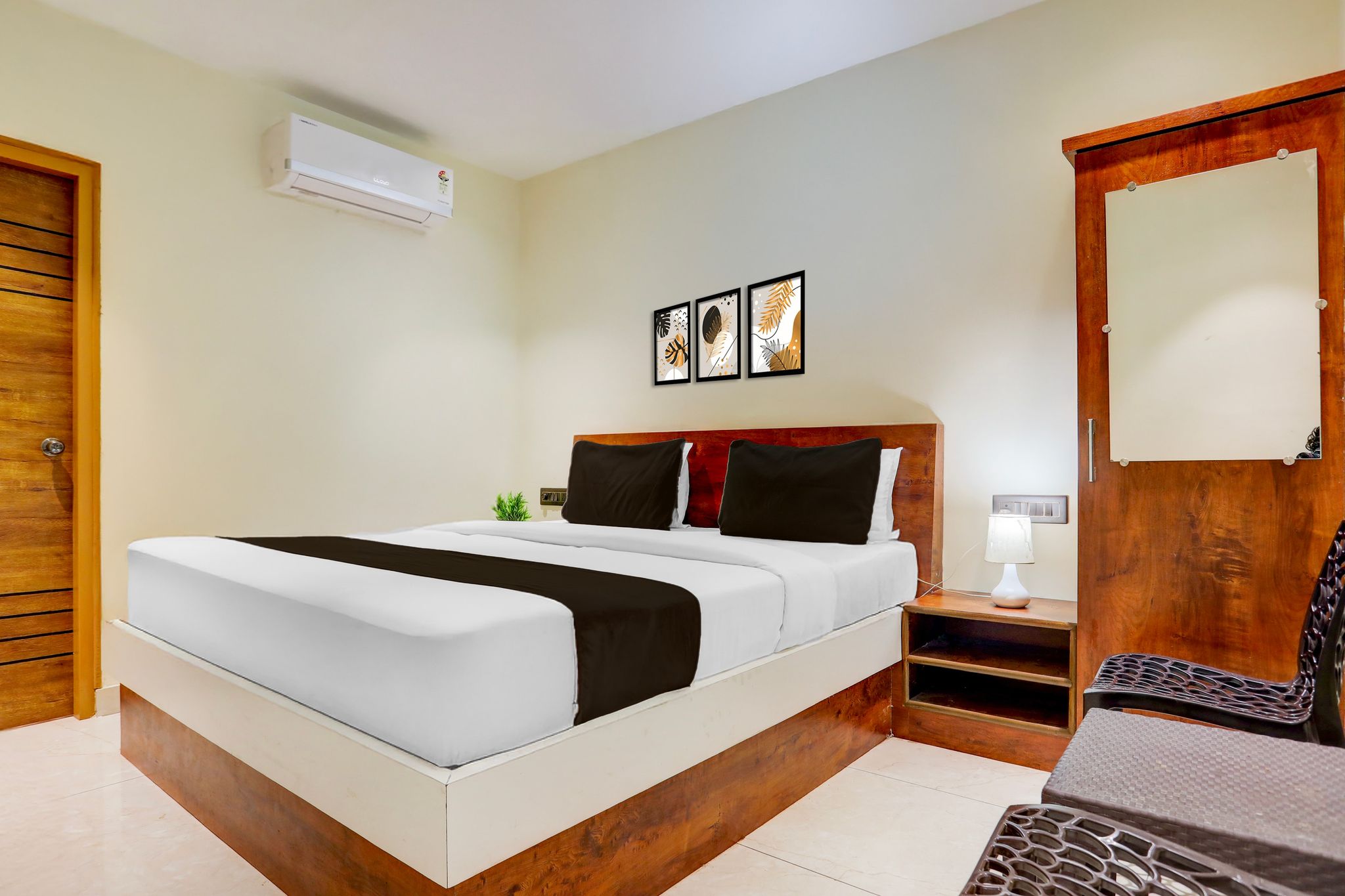 Super Hotel O Ananthpur Formerly TR Residency Classic 8