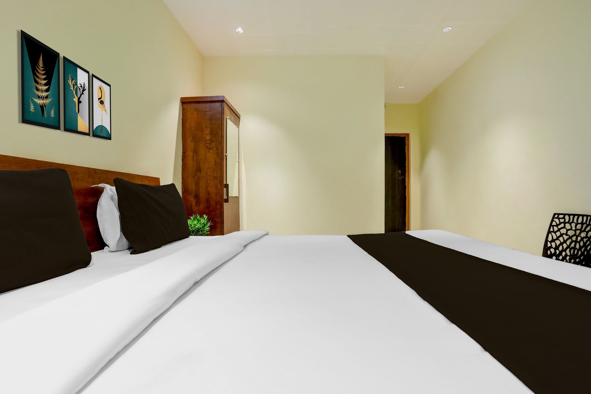 Super Hotel O Ananthpur Formerly TR Residency Classic 9