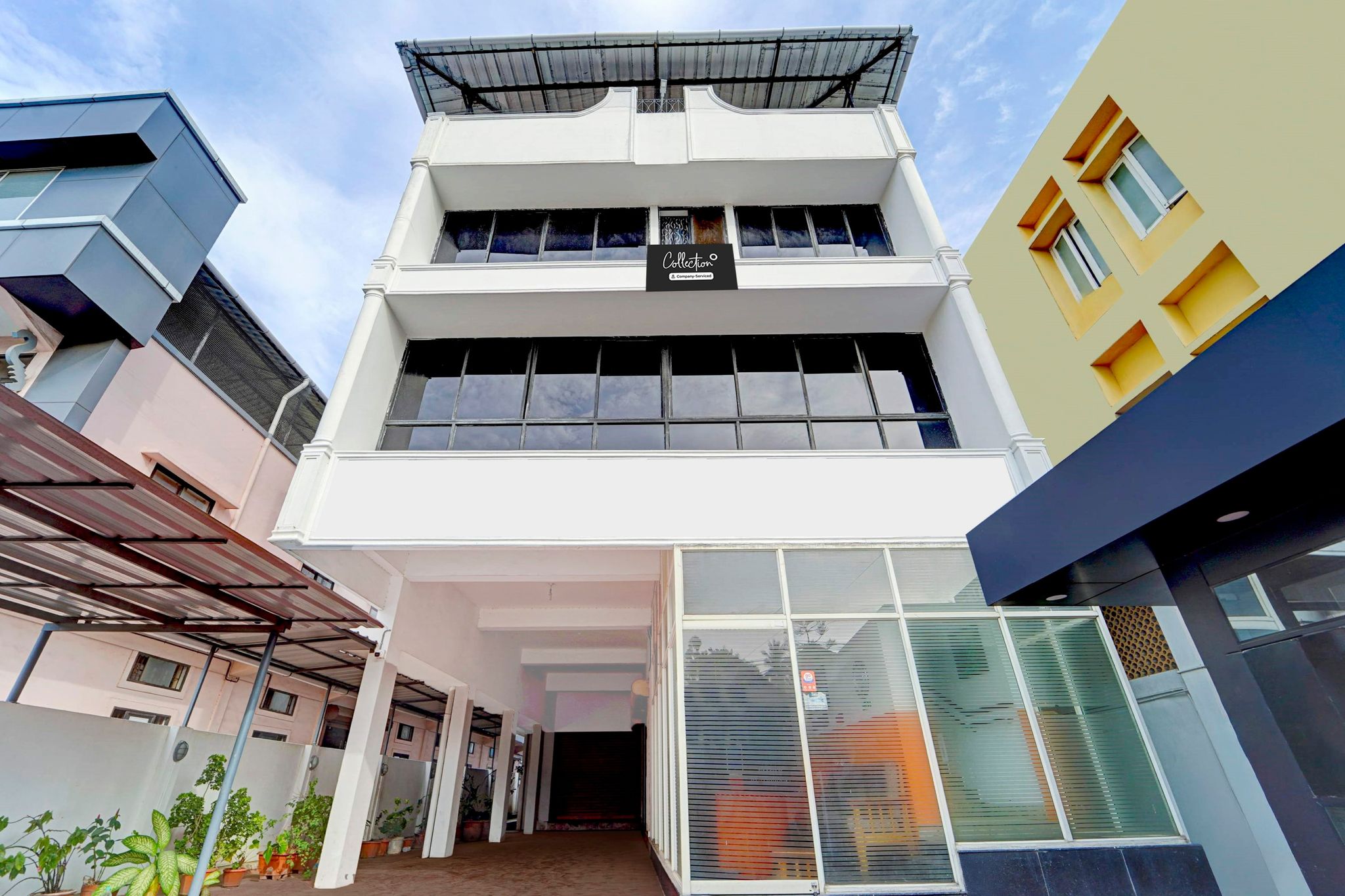 Super Collection O Chalai Bazaar Near Railway Station Formerly Galaxy Inn