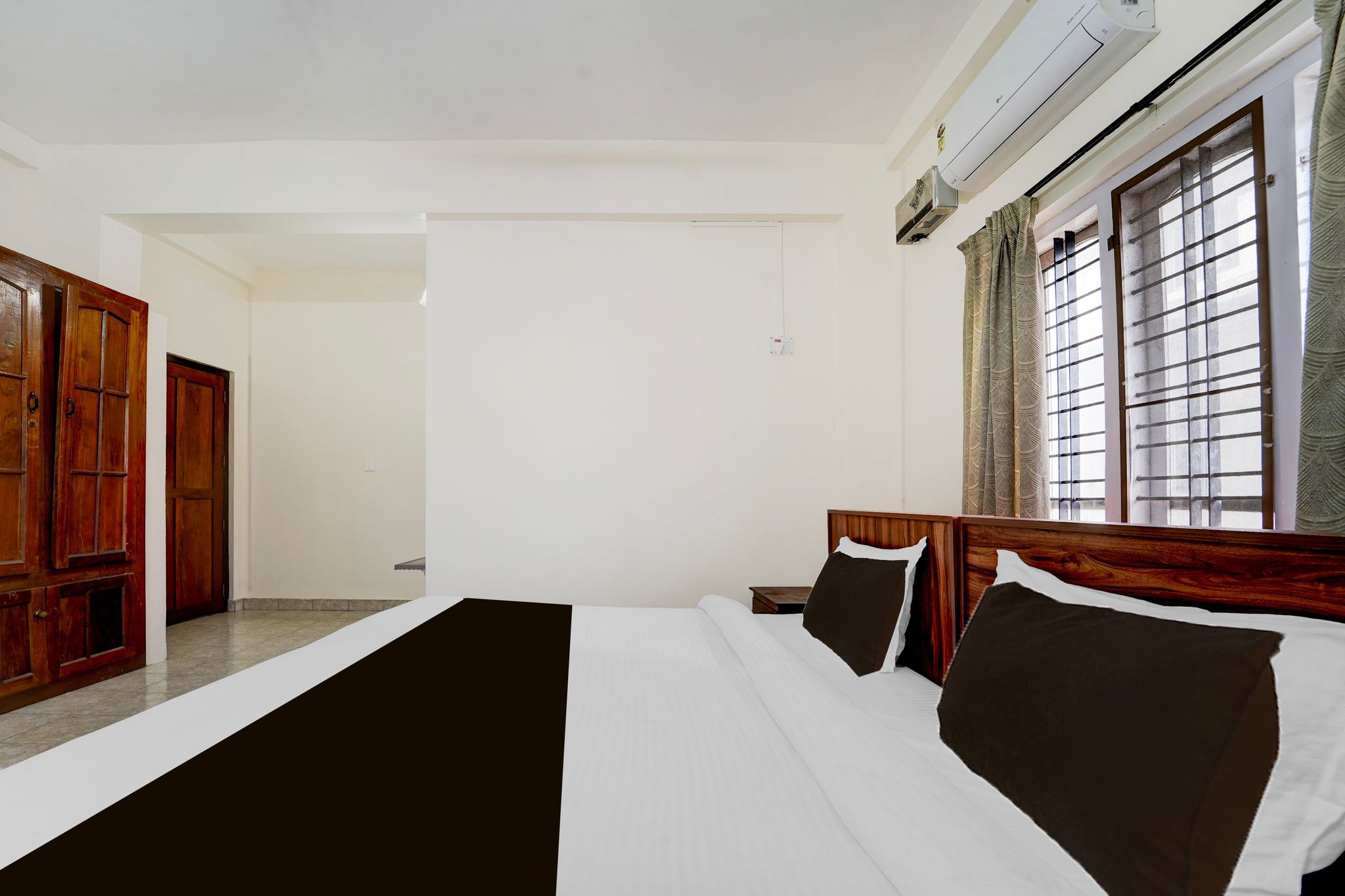 Super Hotel O Pathanamthitta Near Mahatma Gandhi Statue Classic 10