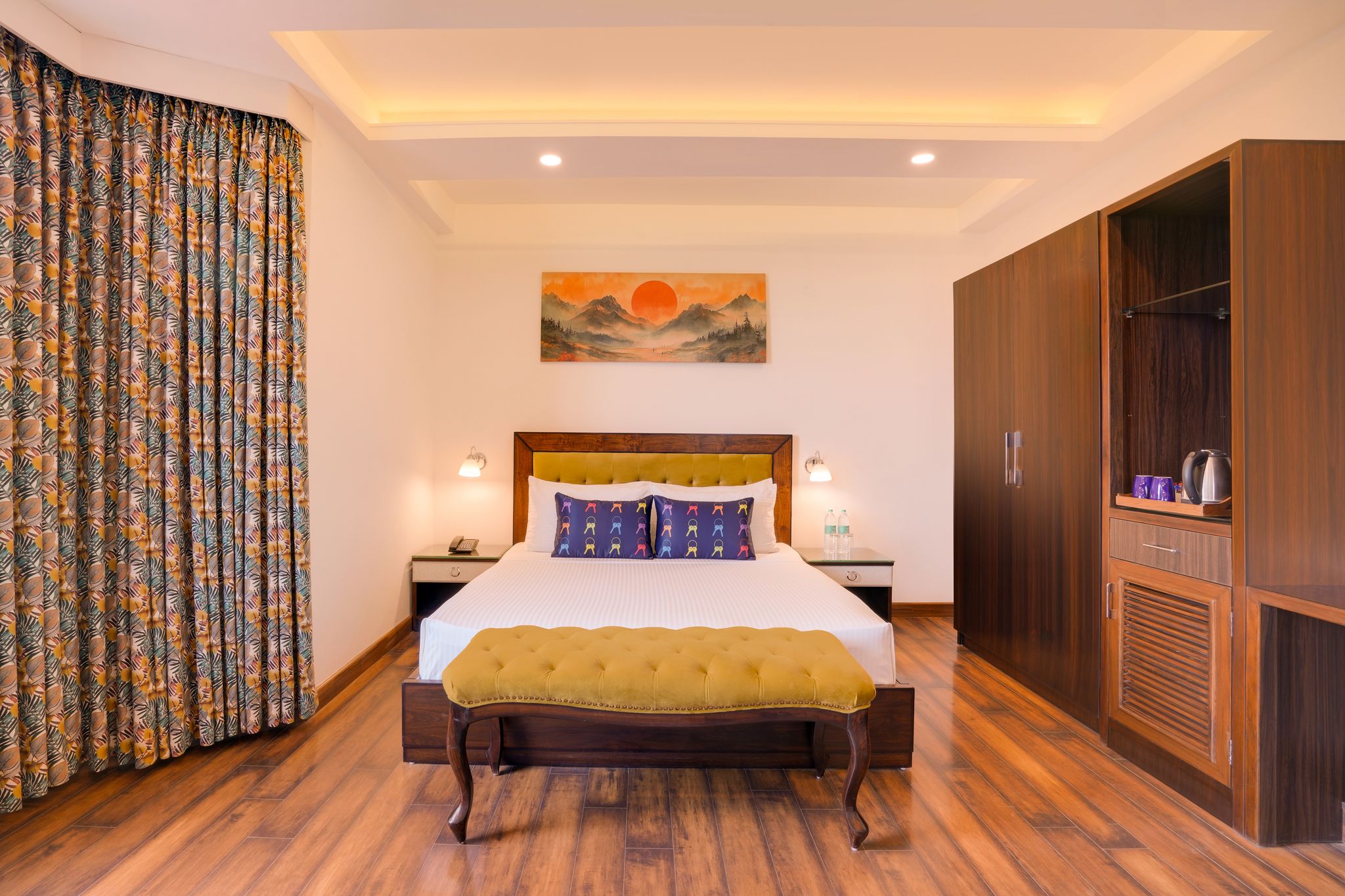 Studio Suite with Mountain View