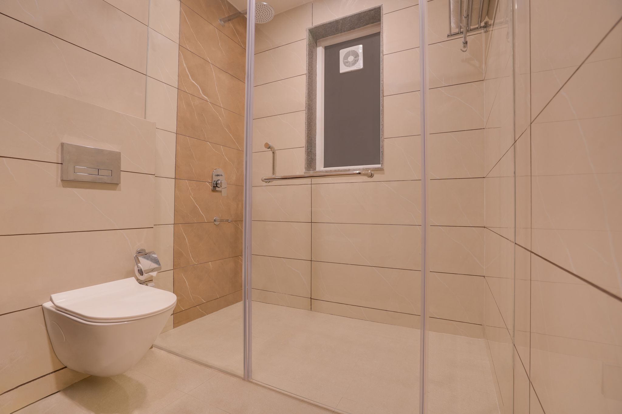 Studio Suite with Mountain View