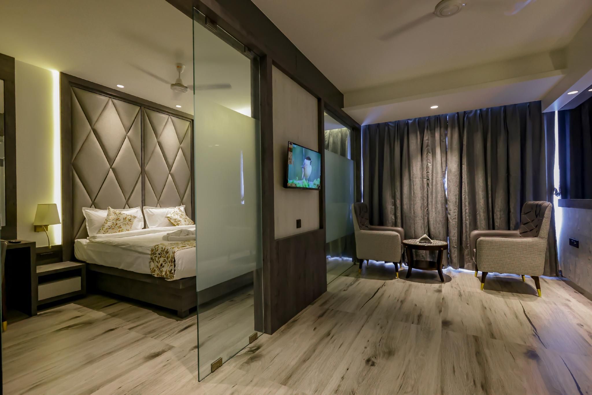 Premier City View Room