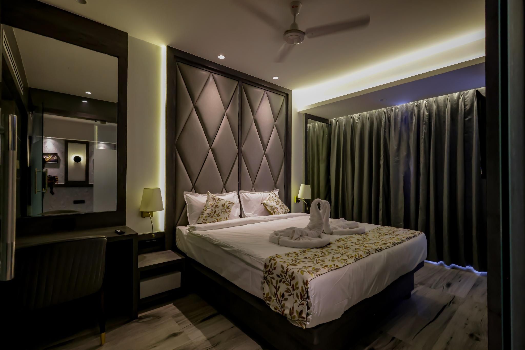 Premier City View Room