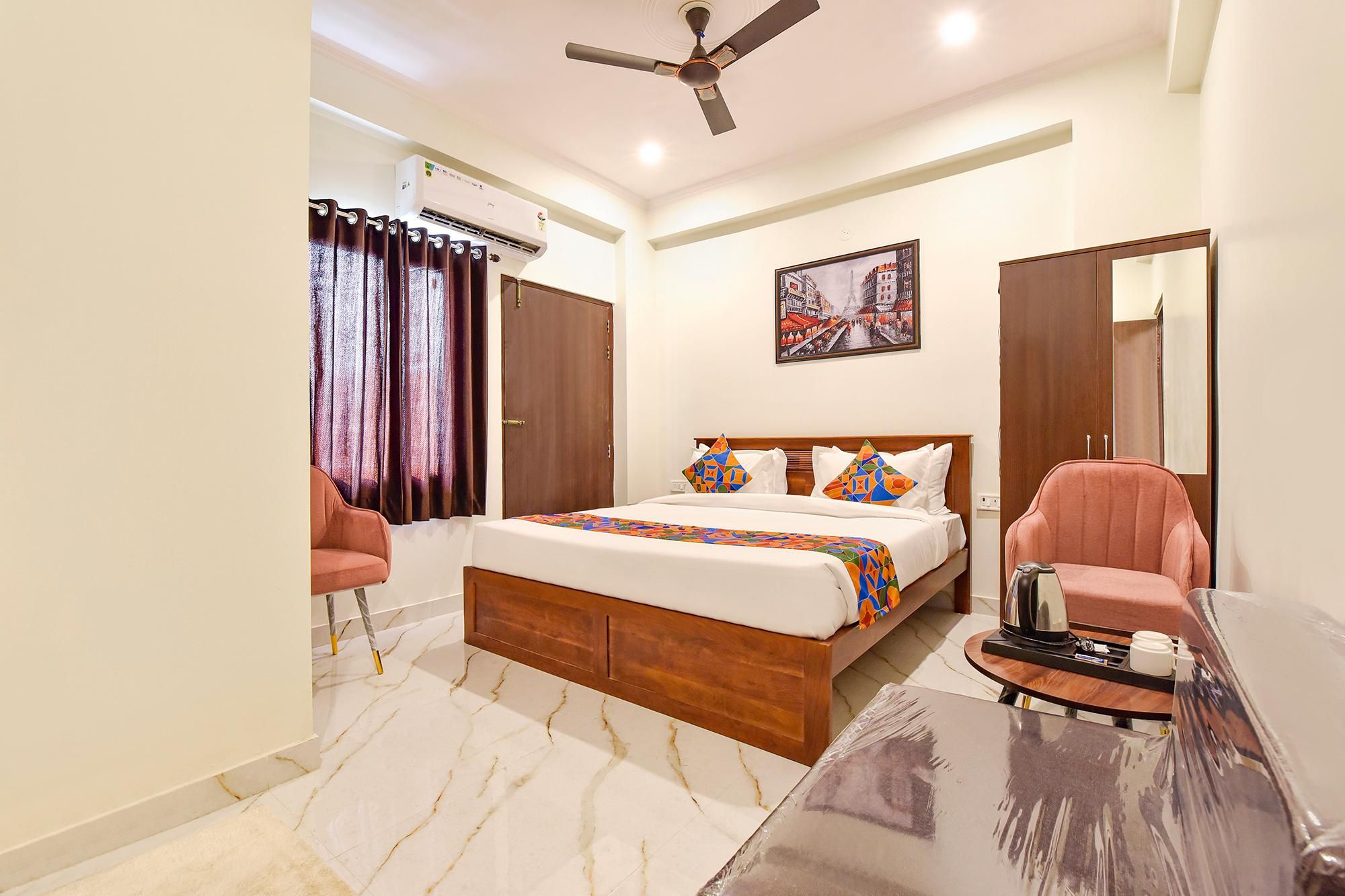 FabHotel Yuvraj Inn, Mansarovar Deluxe Room 2