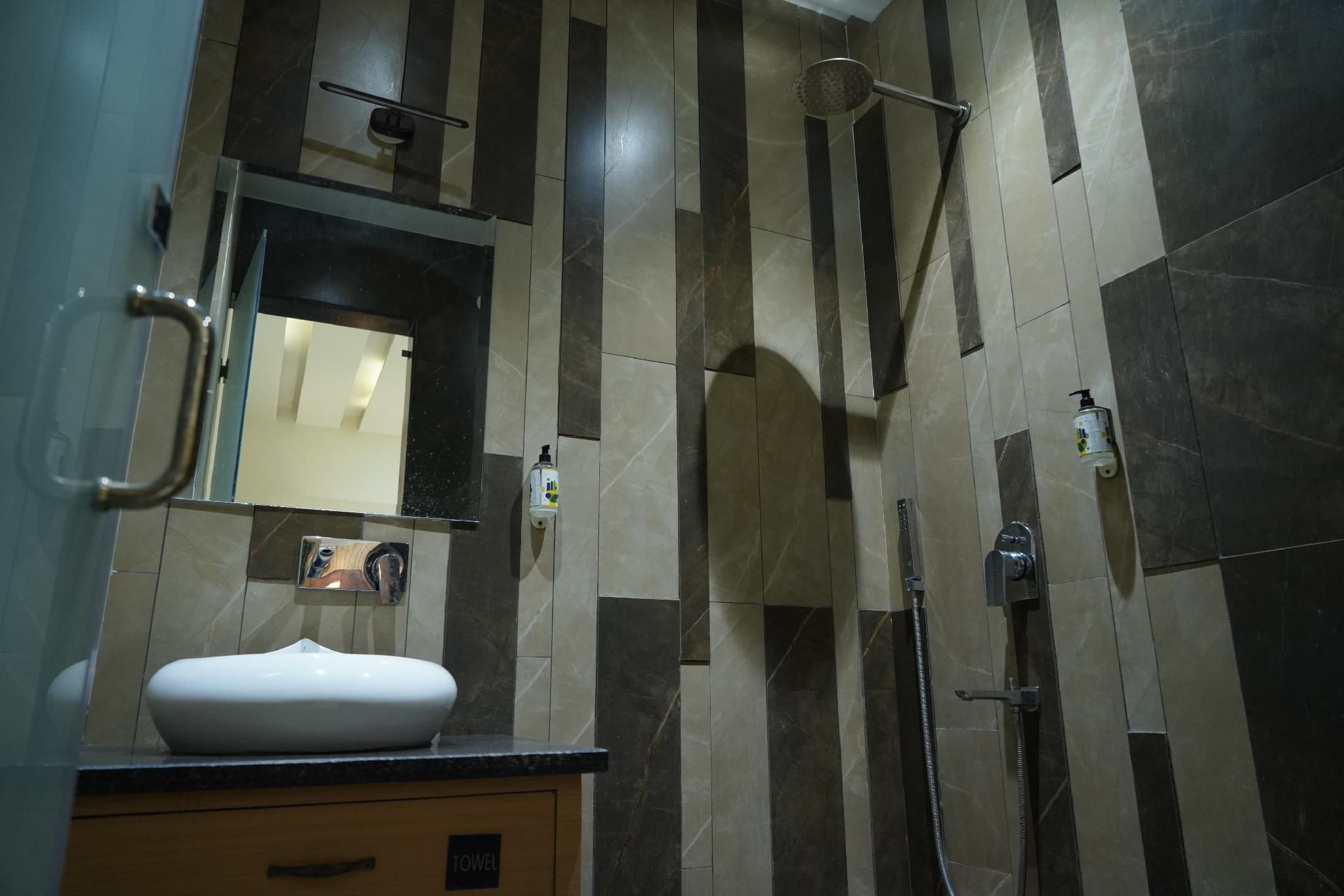 Hotel Sehdev Residency Near Golden Temple Super Deluxe 3