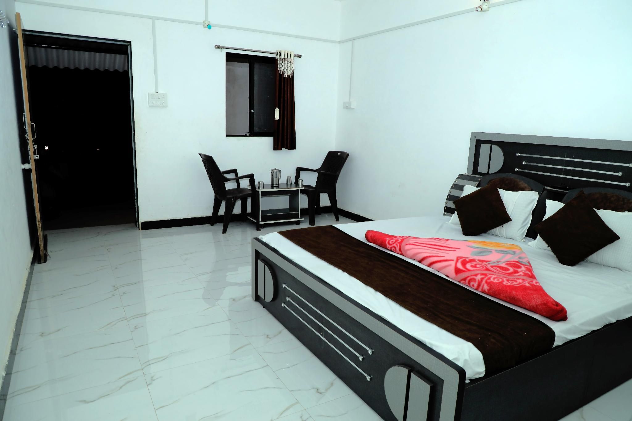 DANAK FARM AND RESORT Deluxe Classic Room 2