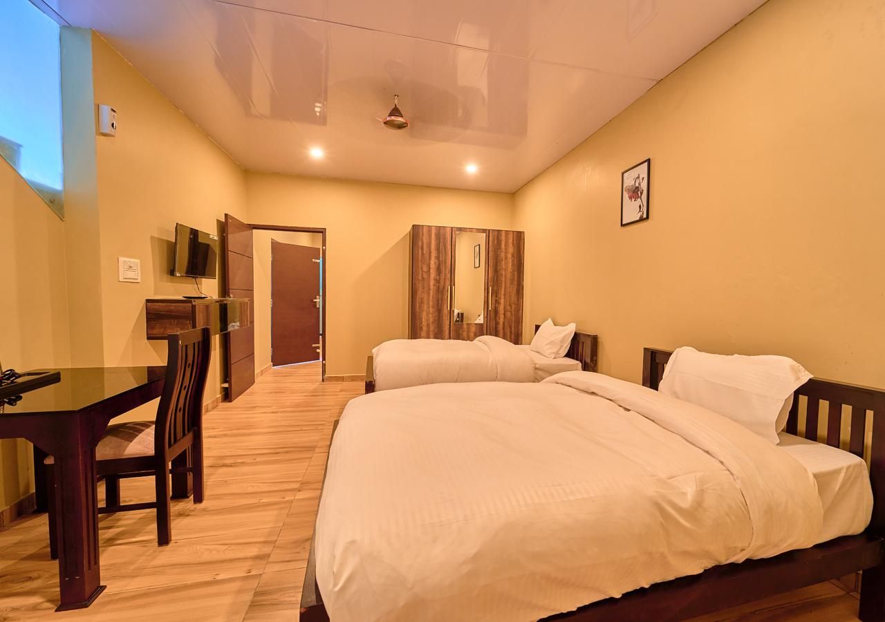 Irish County Pool Resort Vagamon by VOYE HOMES Standard Room 3