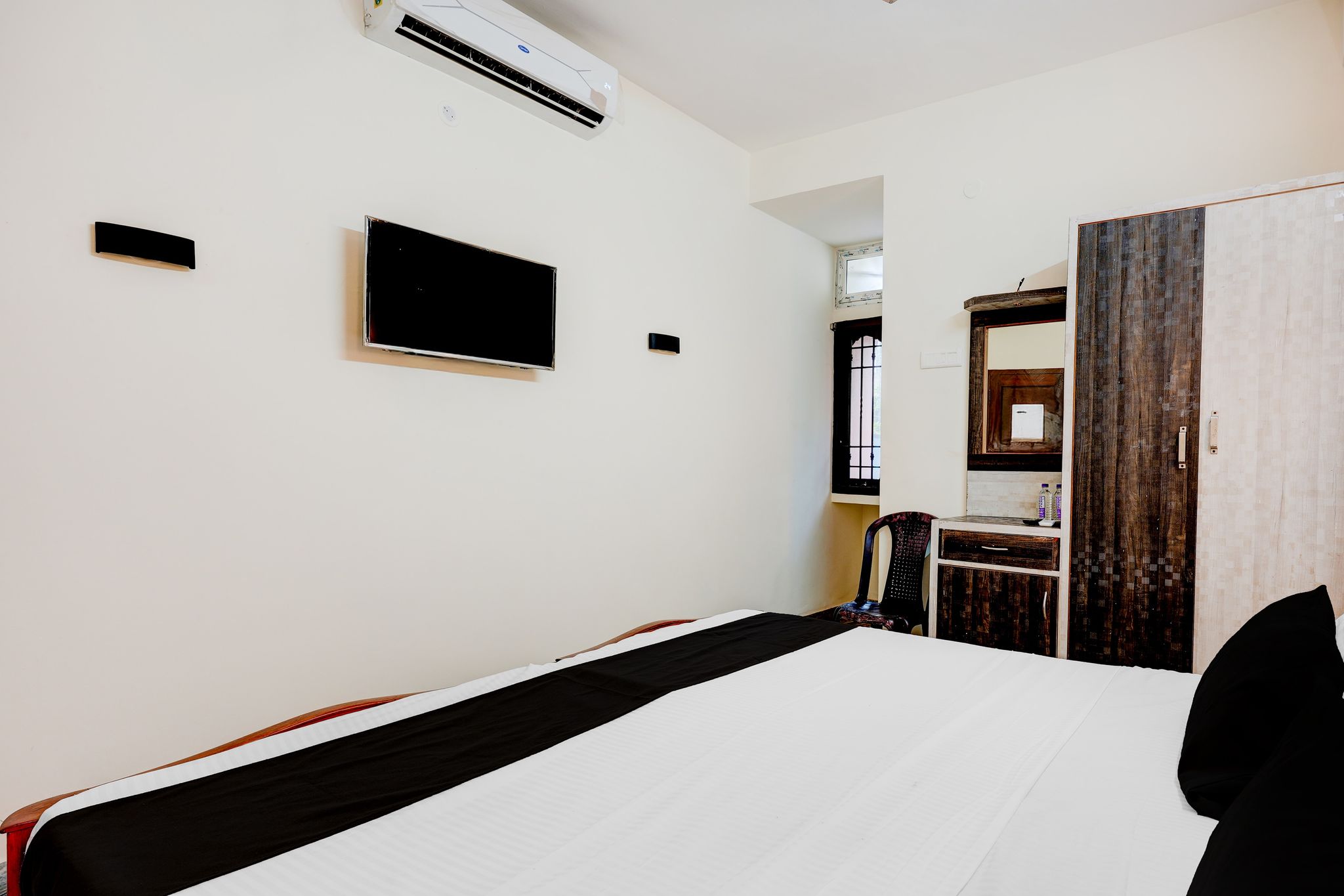 Hotel O Chennai Central Railway Station Formerly Annakilly Tower Guest House CLASSIC 8
