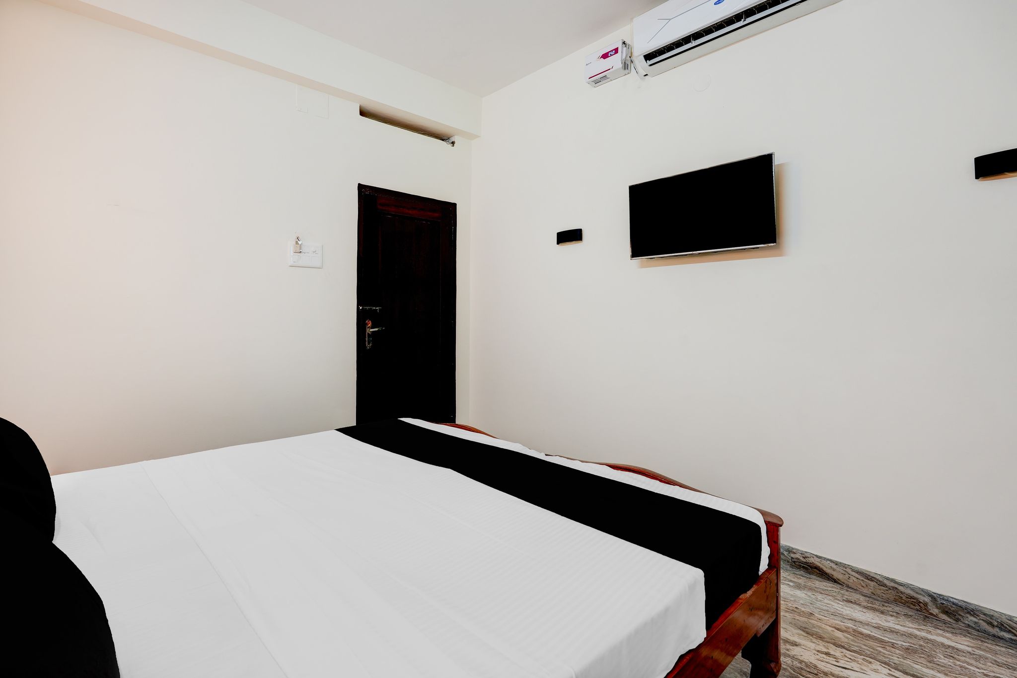 Hotel O Chennai Central Railway Station Formerly Annakilly Tower Guest House CLASSIC 3