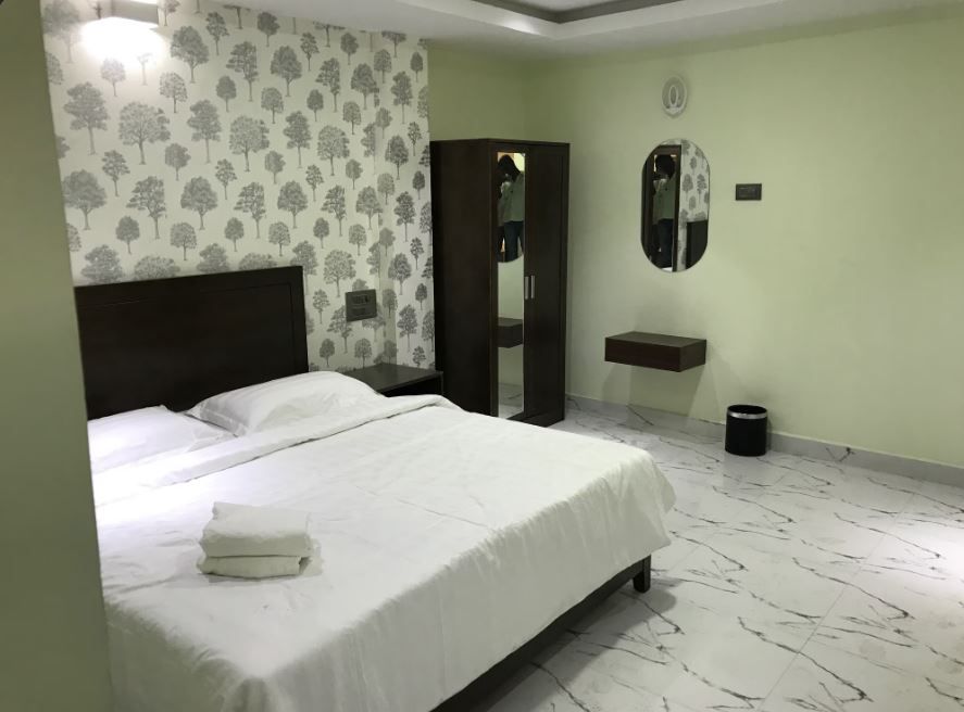 Prince park By Sky Inn Deluxe Double 4