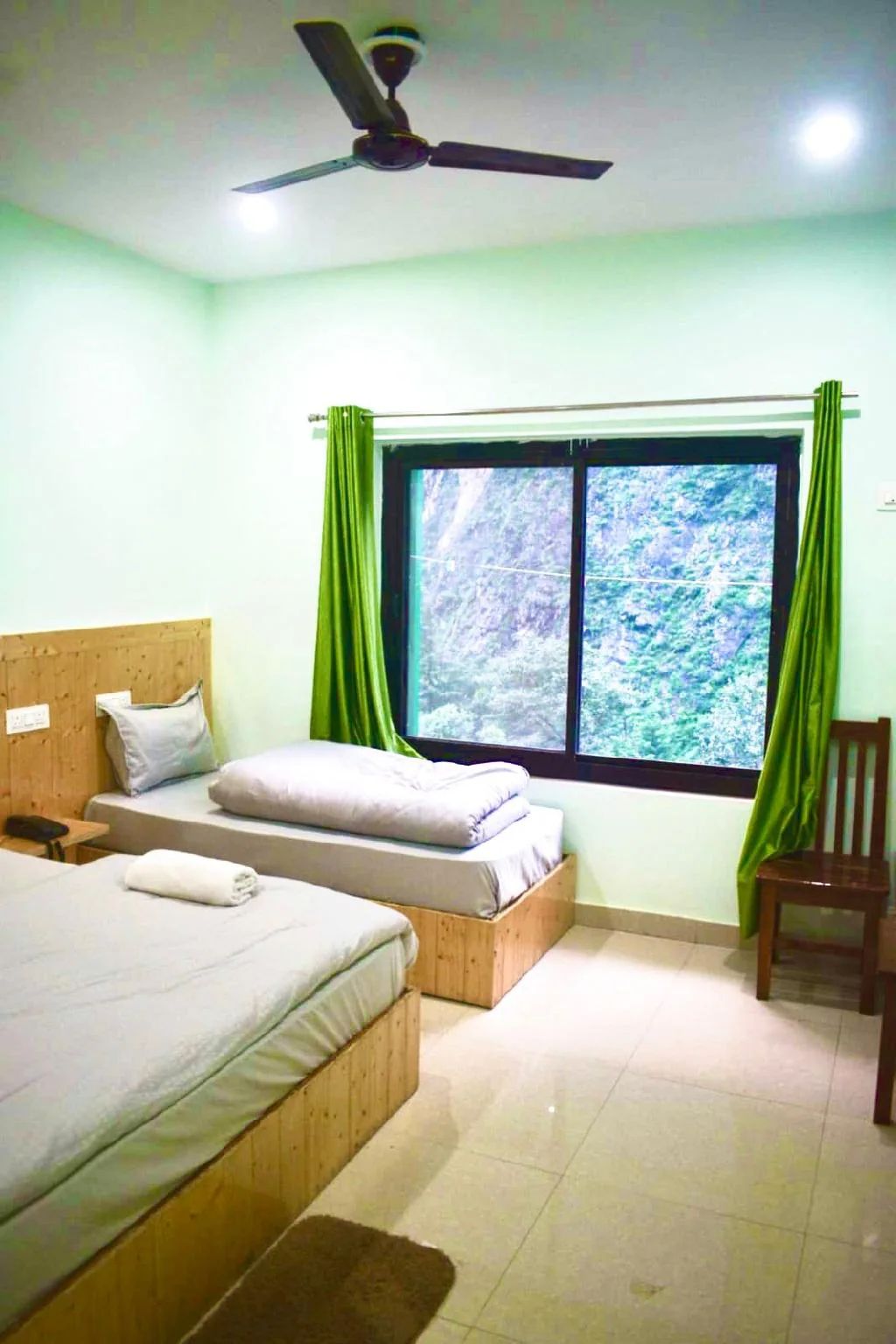 Triple Bedroom